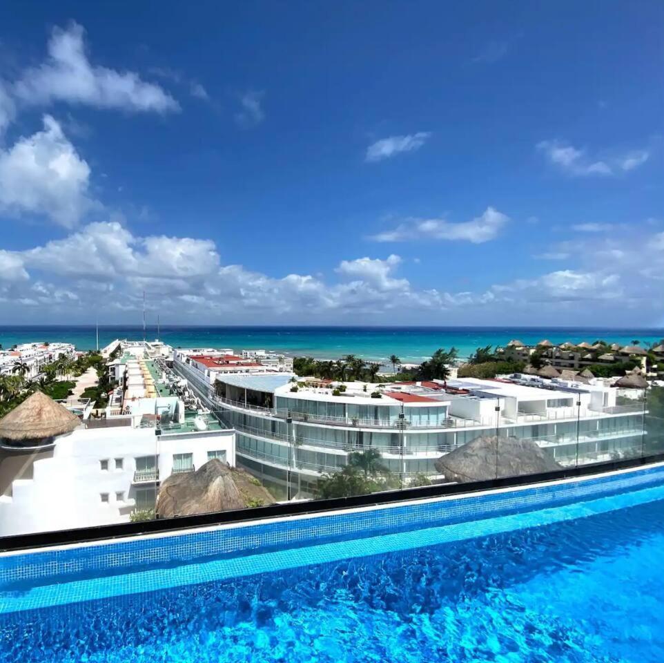 Apts 200m From Sleeps 10
