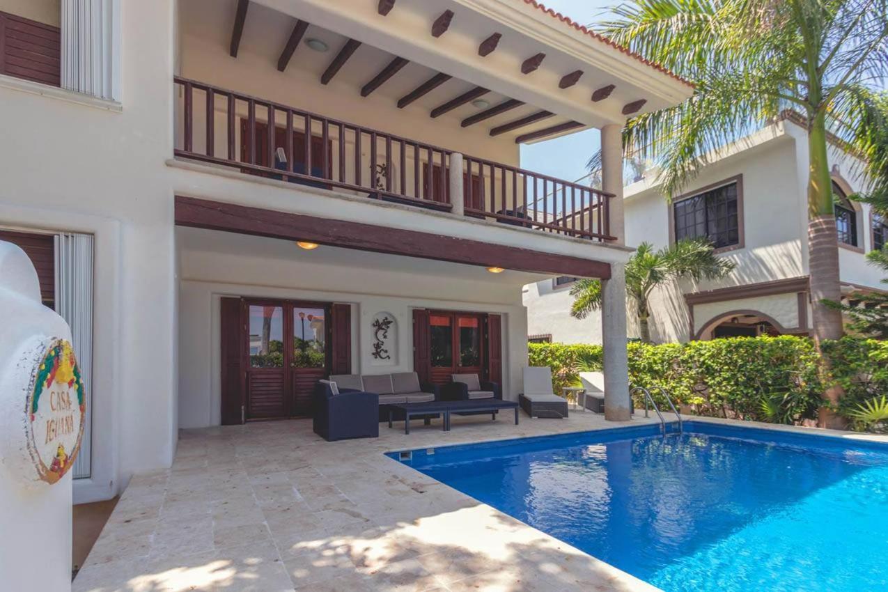 Escape To Casa Iguana Luxurious 2 Bedroom Playa del Carmen