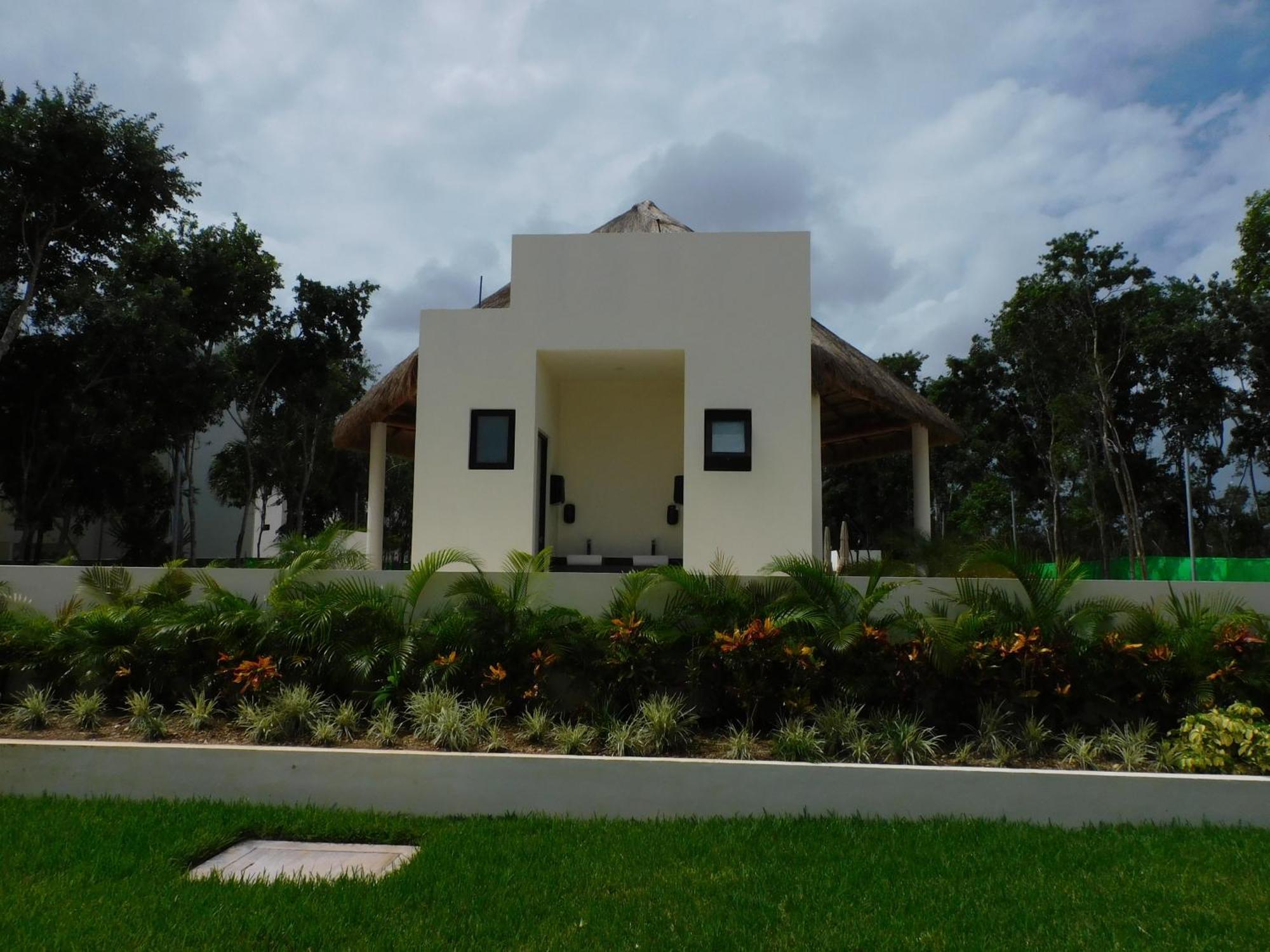 Carribean Deluxe * Playa del Carmen