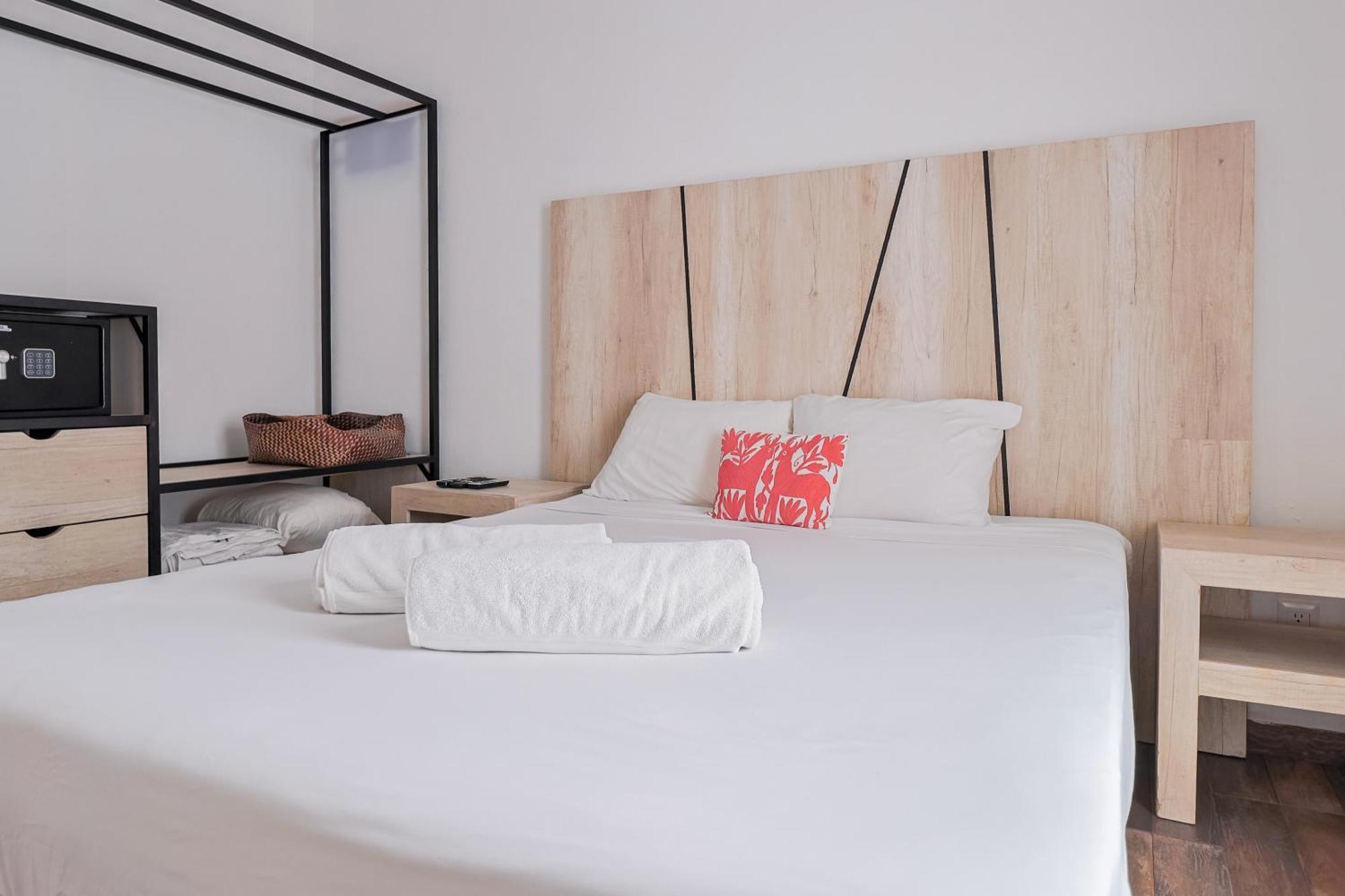 Hotel Arkana 9 By Grupo Amber 4*