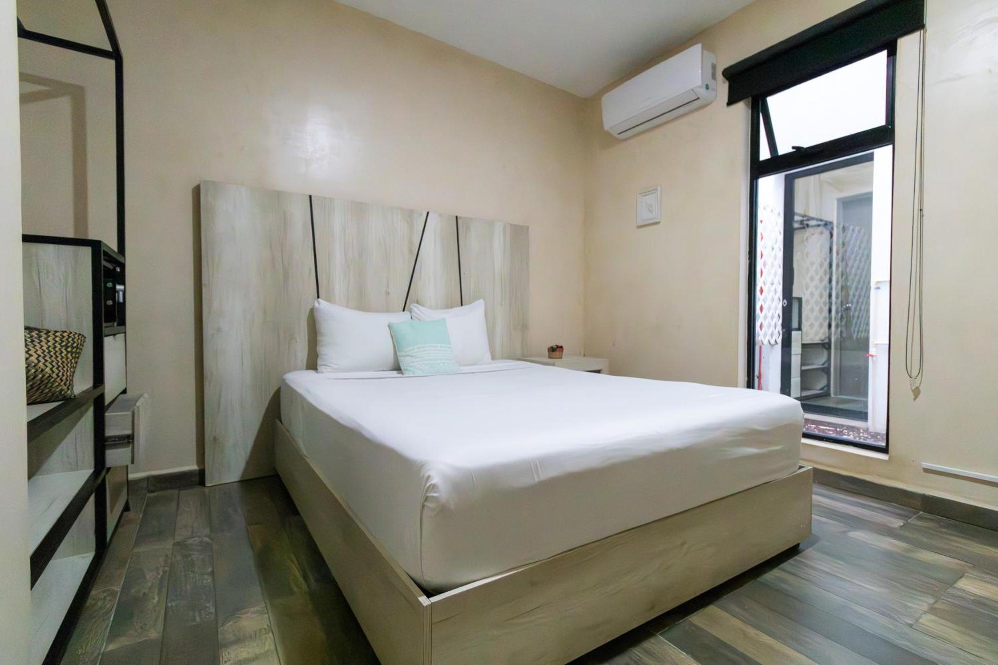Hotel Arkana 9 By Grupo Amber