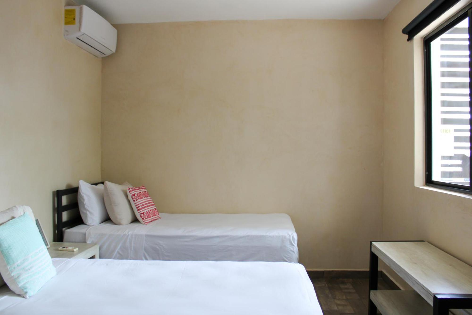 Hotel Arkana 9 By Grupo Amber 4*