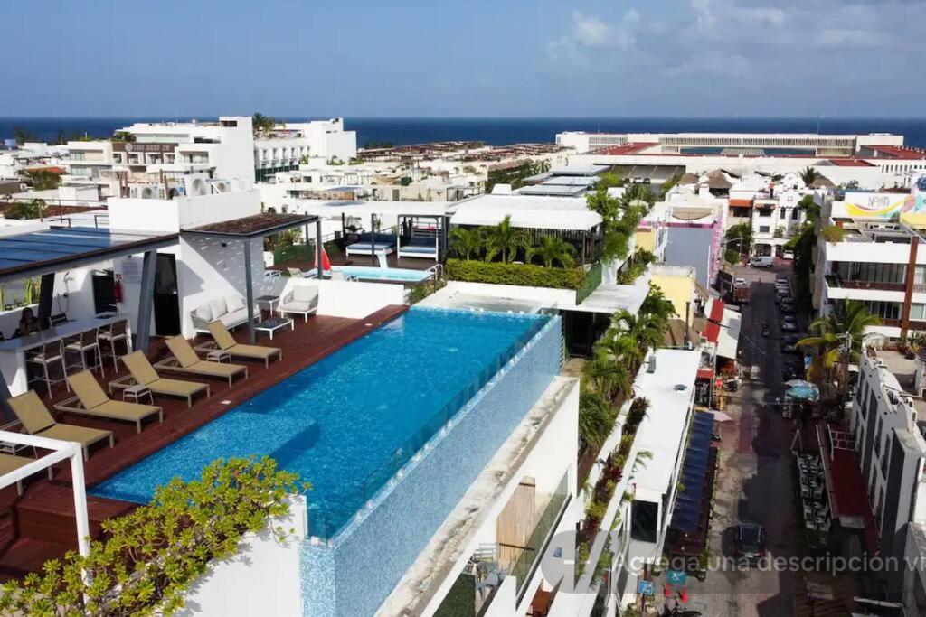 Pura Playa Luxury 5th Avenue Rooftop Ocean View Apartment