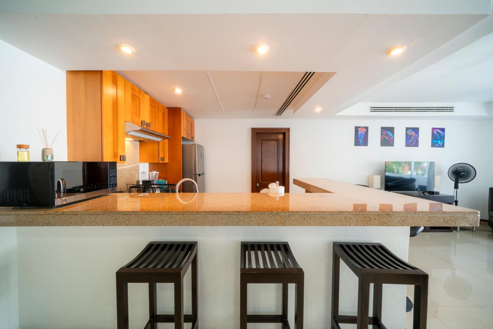 Modern 3br In The Center Of - Muuyal 304 * Playa del Carmen