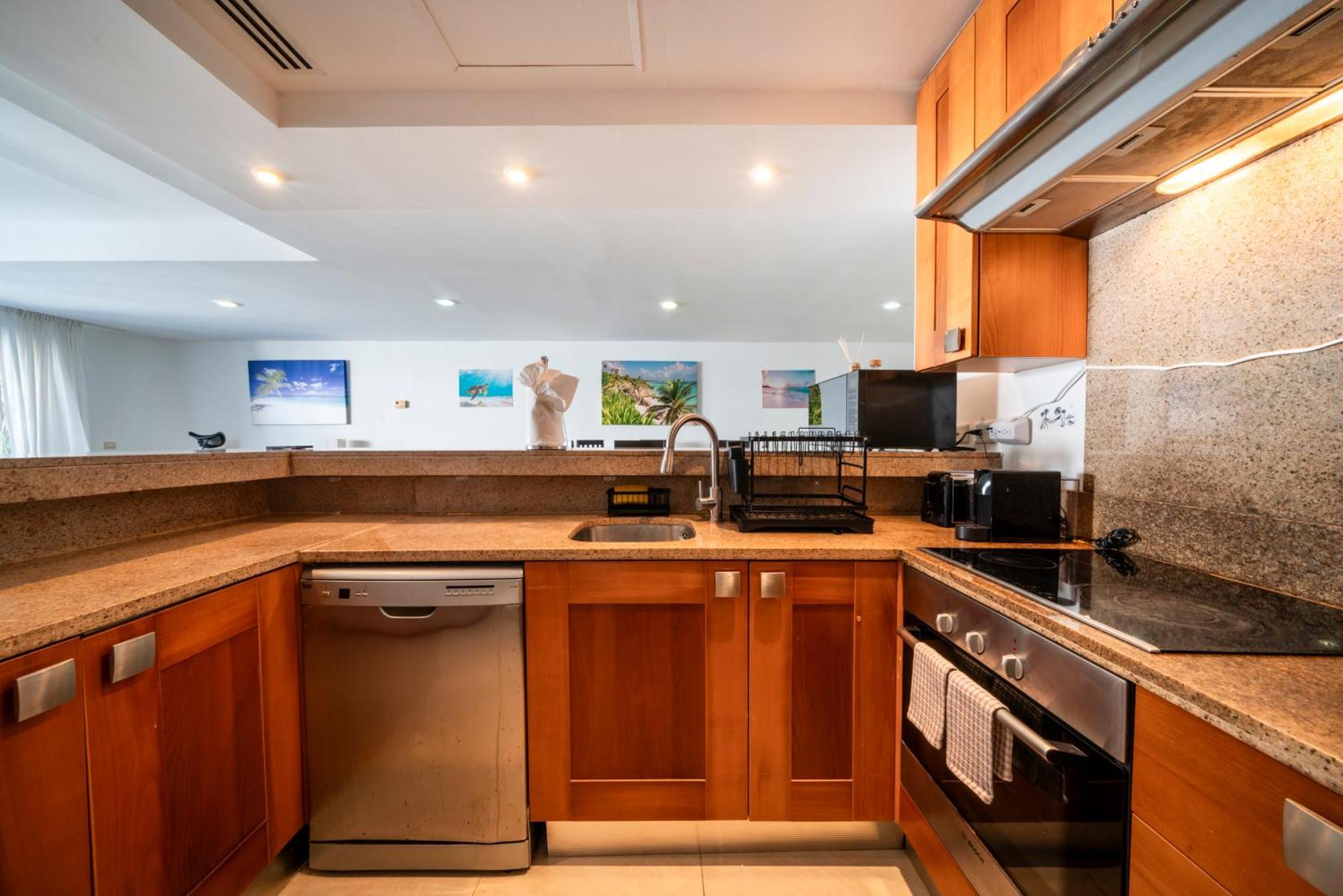 Holiday home Modern 3br In The Center Of - Muuyal 304