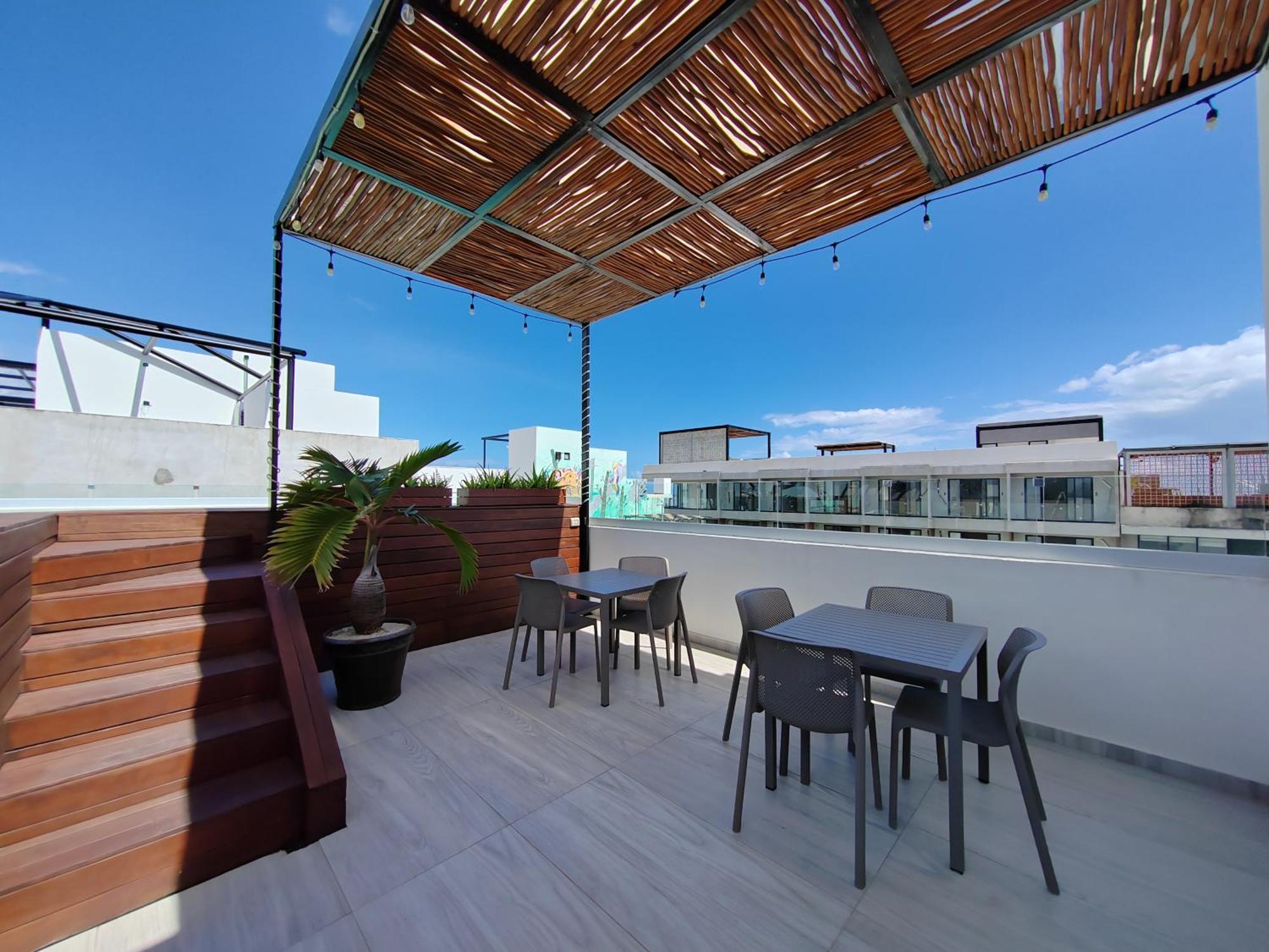 Centrally Located Steps Away From 5th Avenue And The Beach! By.yeah Apartamento