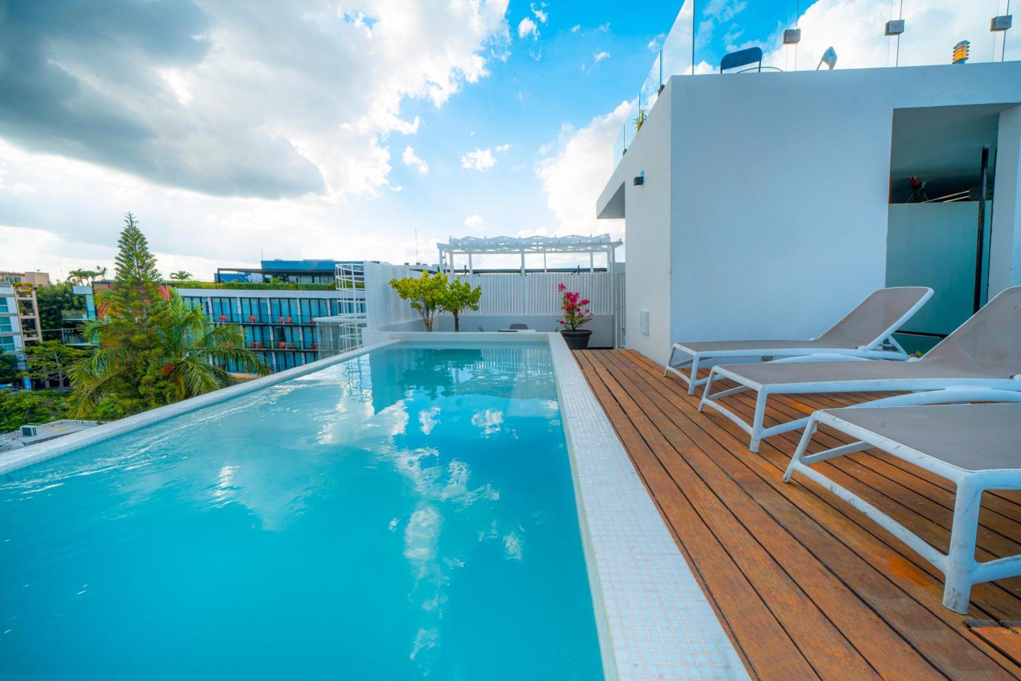 2 Bedroom With Pool In Center Of - Loft 202 *