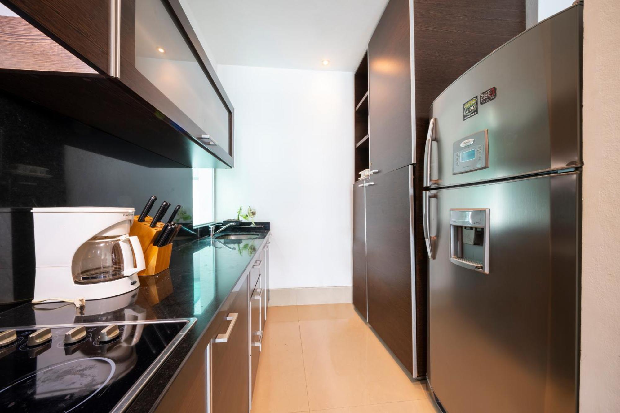 2 Bedroom With Pool In Center Of - Loft 202 *