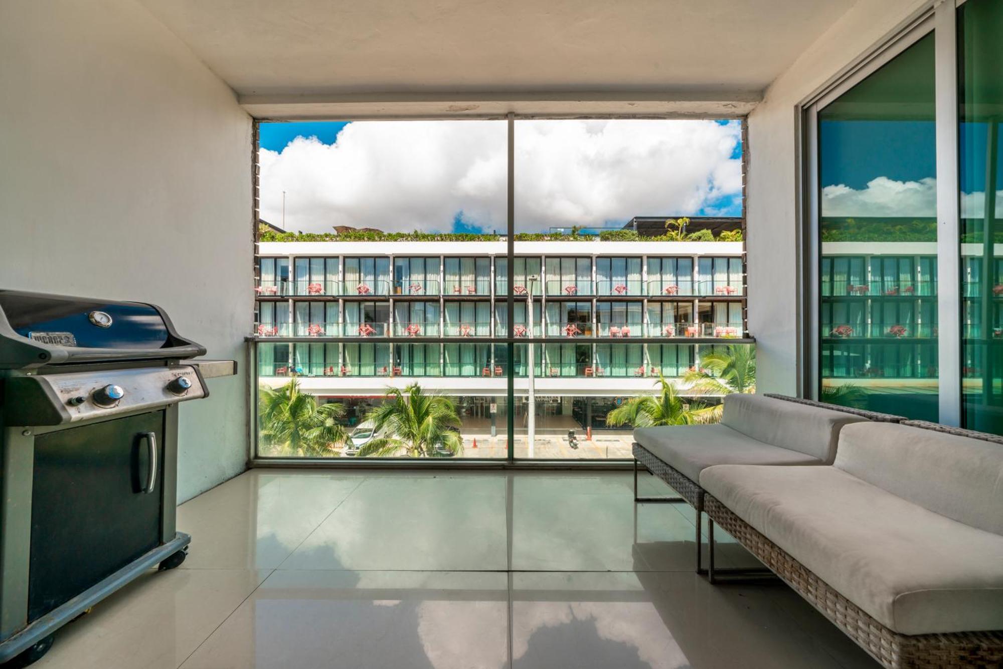 2 Bedroom With Pool In Center Of - Loft 202