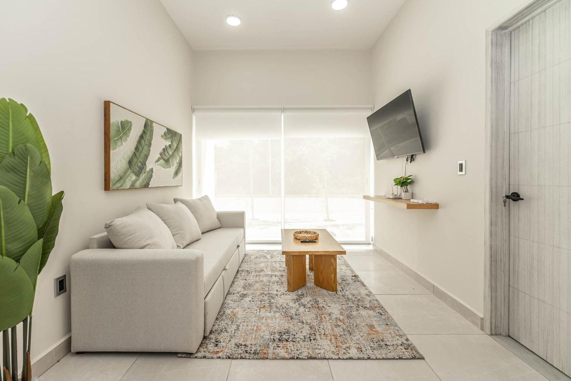 Holiday home 2 Bd With Balcony, Rooftop Pool, Hot Tub, Gym *