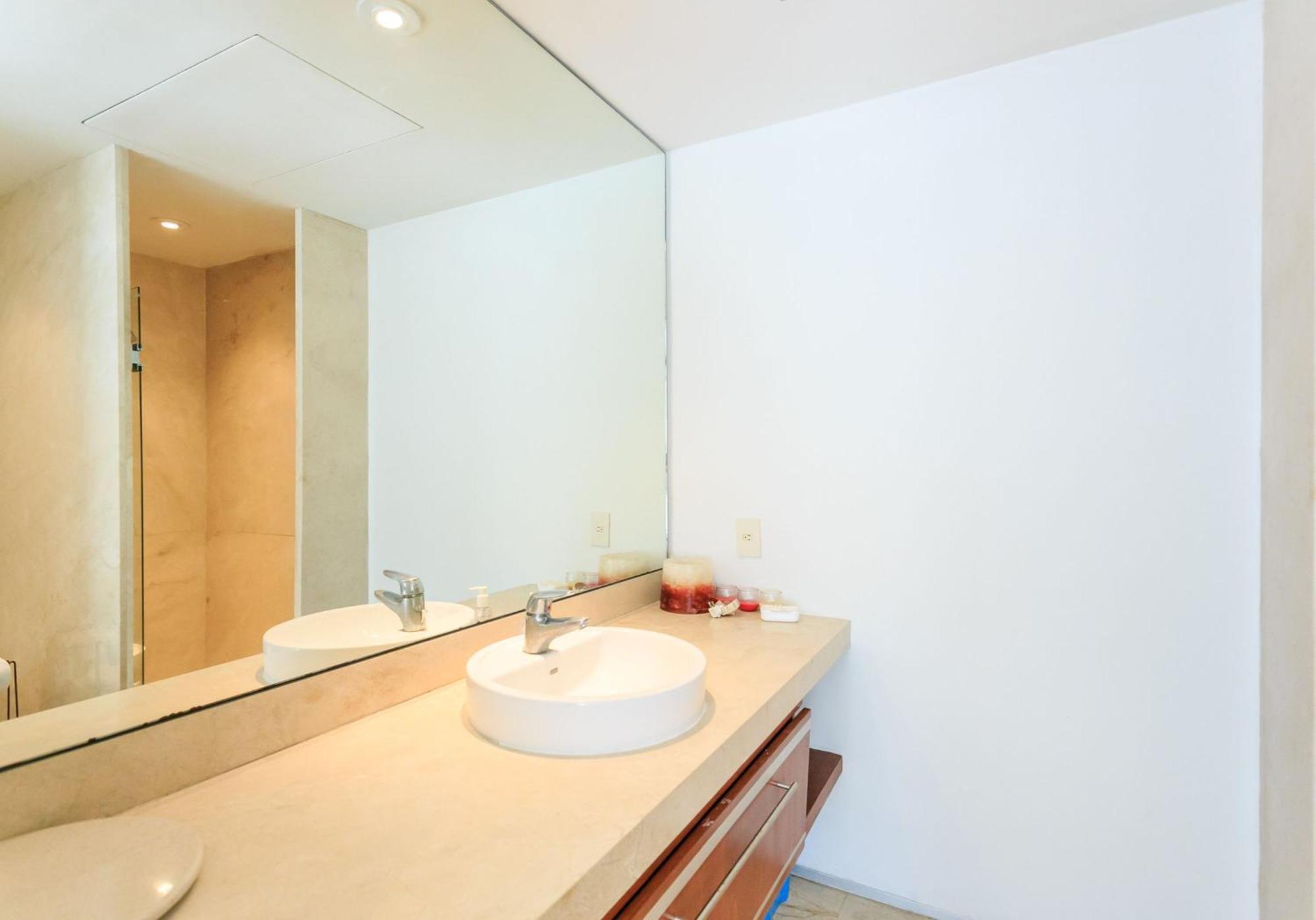 Spacious Magia Steps To The & 5th Ave Playa del Carmen