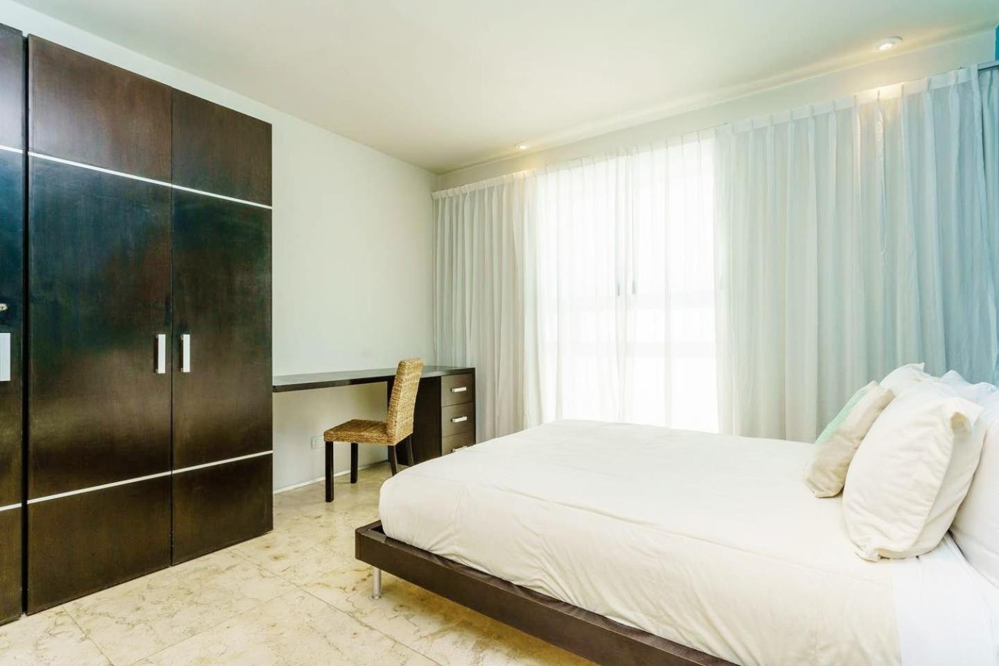 Apartment Gorgeous Magia Beachside By Stella Rentals! *