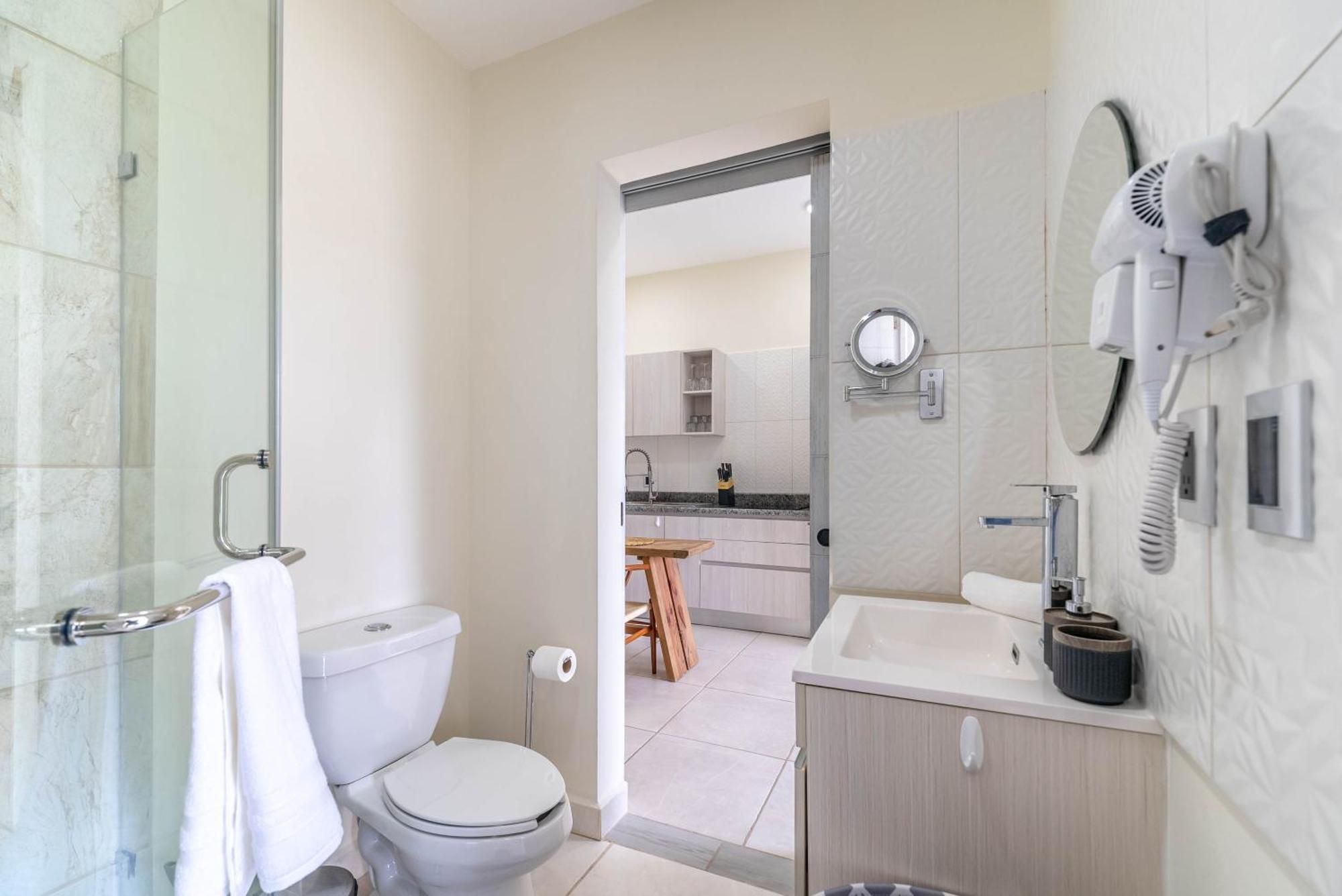 3 Bd With Balcony, Gym, Rooftop Pool, Hot Tub Playa del Carmen