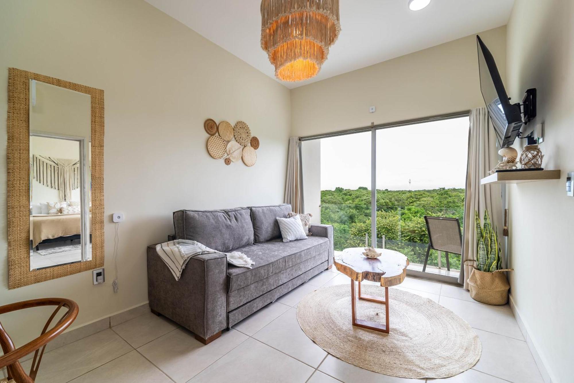 Holiday home 3 Bd With Balcony, Gym, Rooftop Pool, Hot Tub
