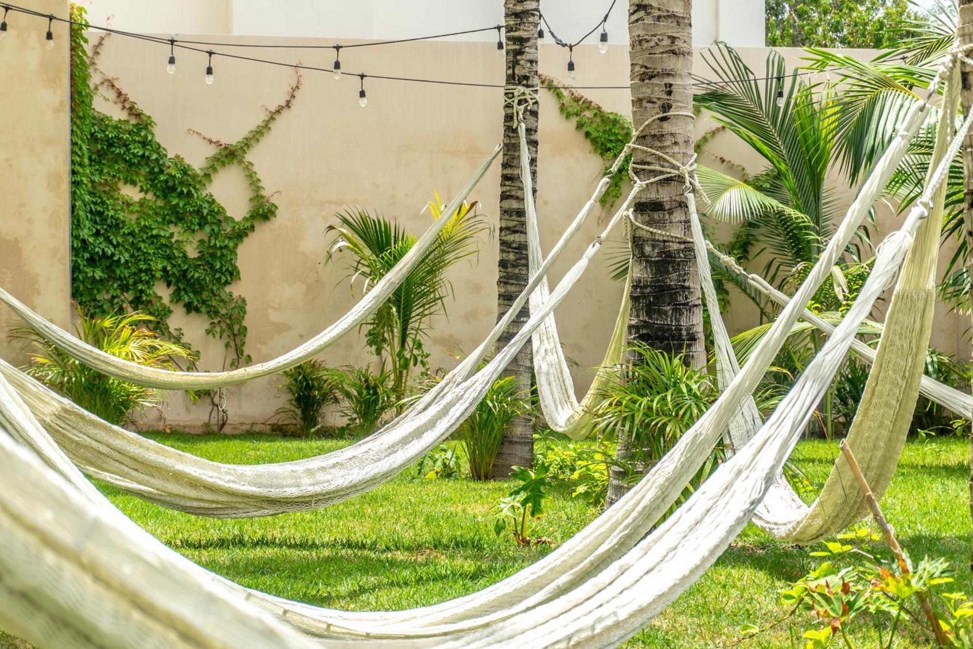 3 Bd With Balcony, Gym, Rooftop Pool, Hot Tub * Playa del Carmen