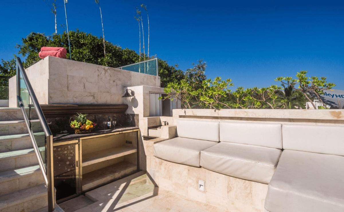 Luxury House In Playacar Steps To The Pousada