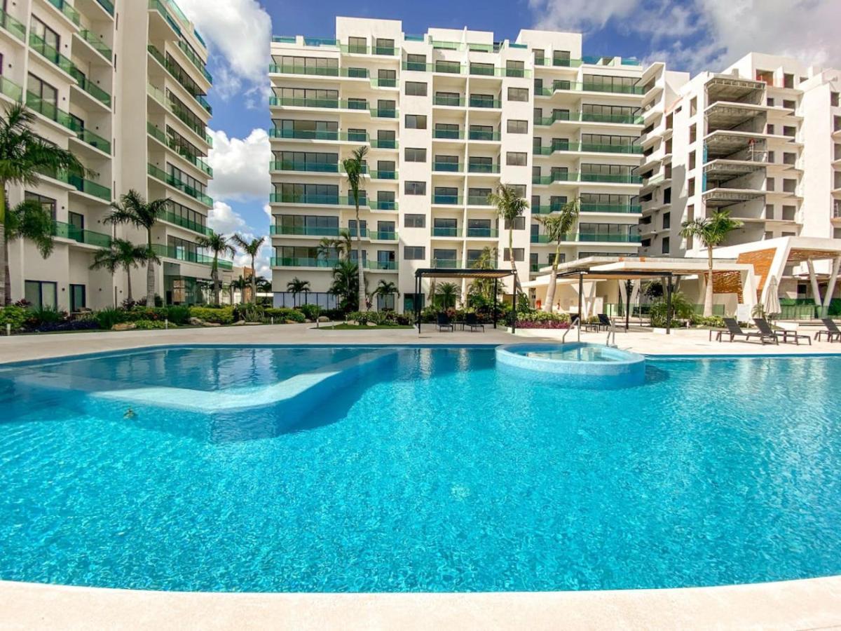 Apartment Excellent 3br Ph With Priv Pool Gym Pkg Tennis Playa del Carmen