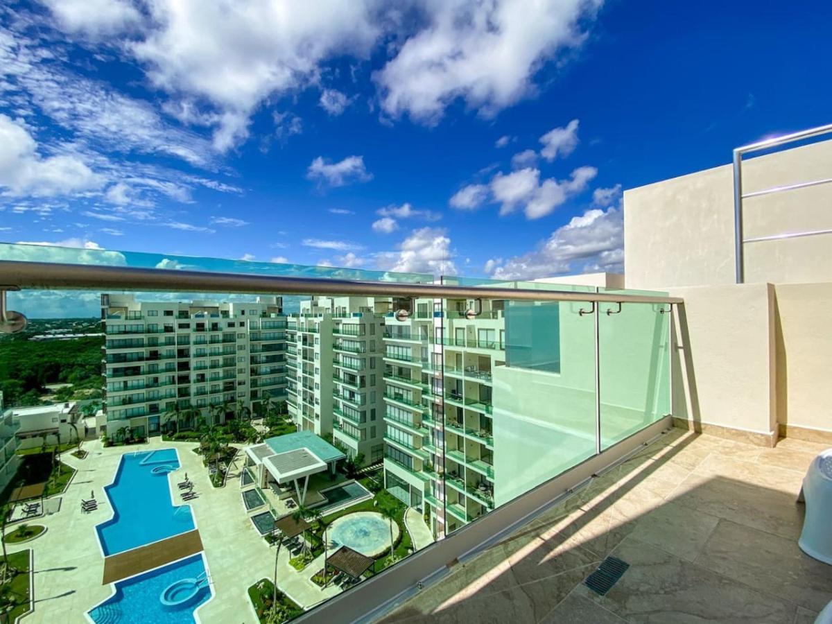 Apartment Excellent 3br Ph With Priv Pool Gym Pkg Tennis Playa del Carmen