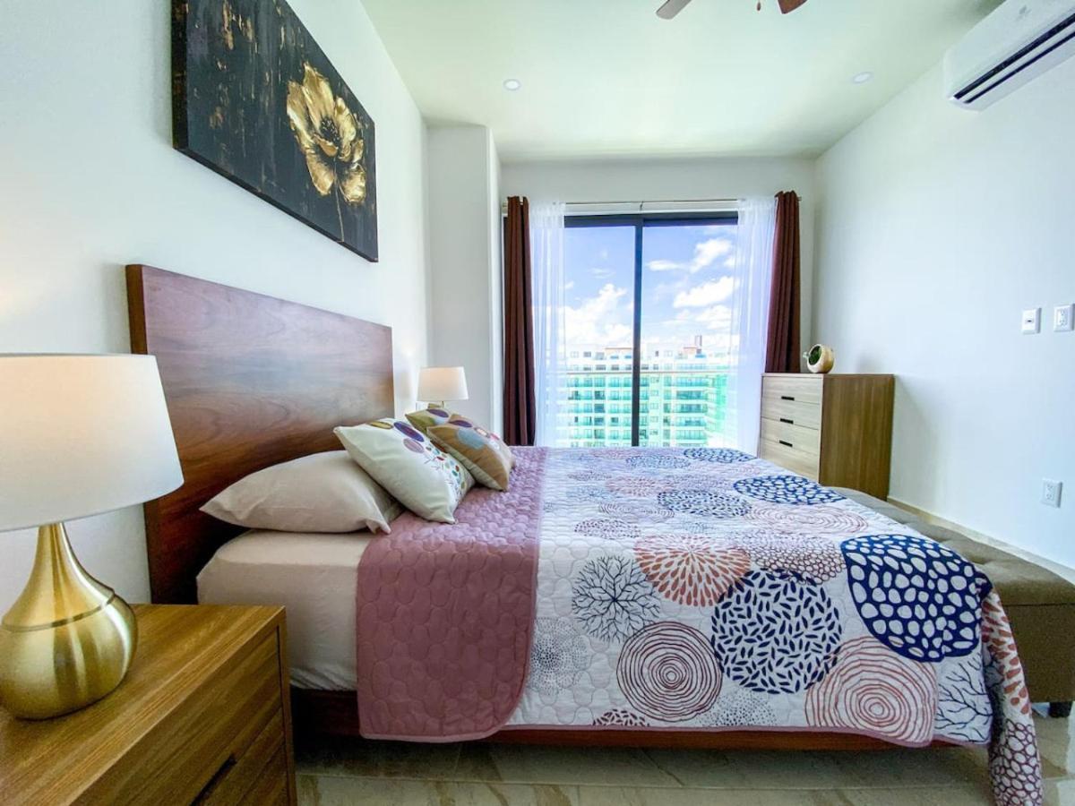 Apartment Excellent 3br Ph With Priv Pool Gym Pkg Tennis *