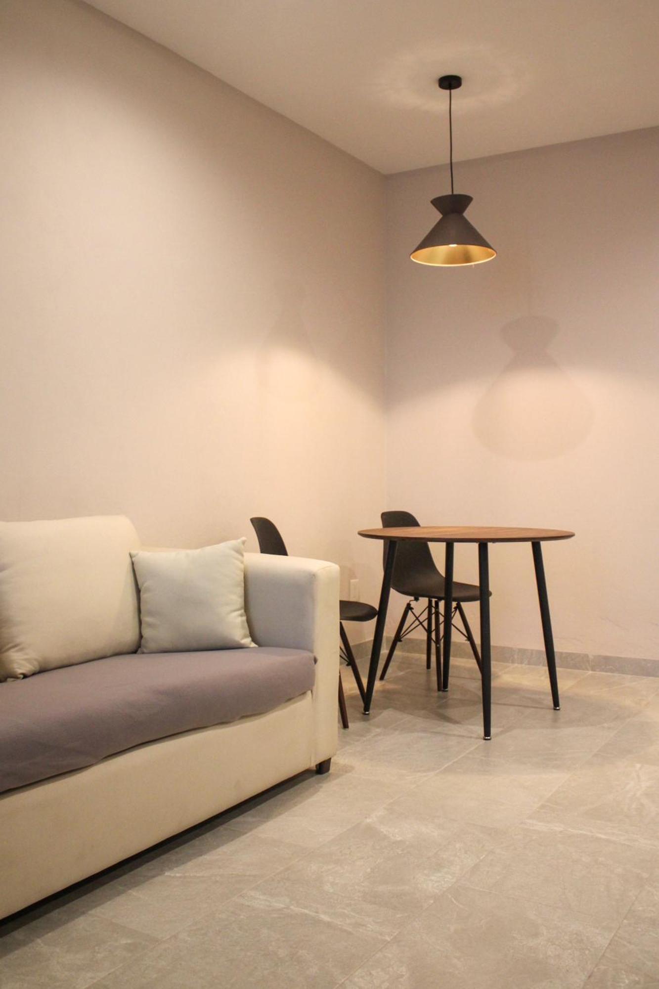 Nayfer Aparthotel