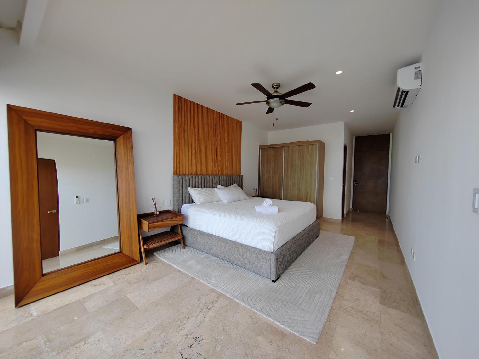 New & Equipped Steps From The With Pool Jacuzzi By Yeah Apartment
