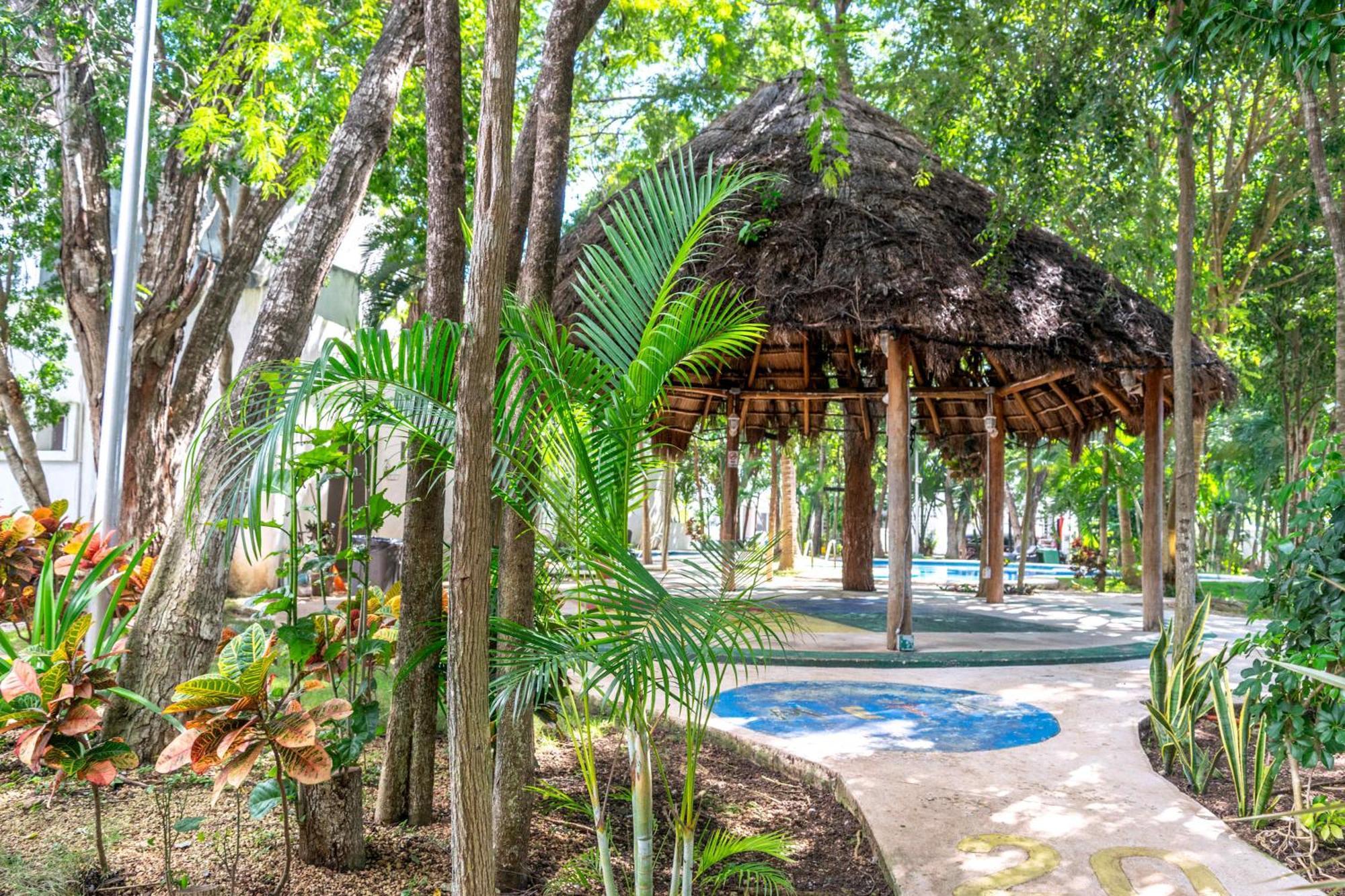 Nhà nghỉ Playa House 3 Bedrooms Pool And Playa del Carmen