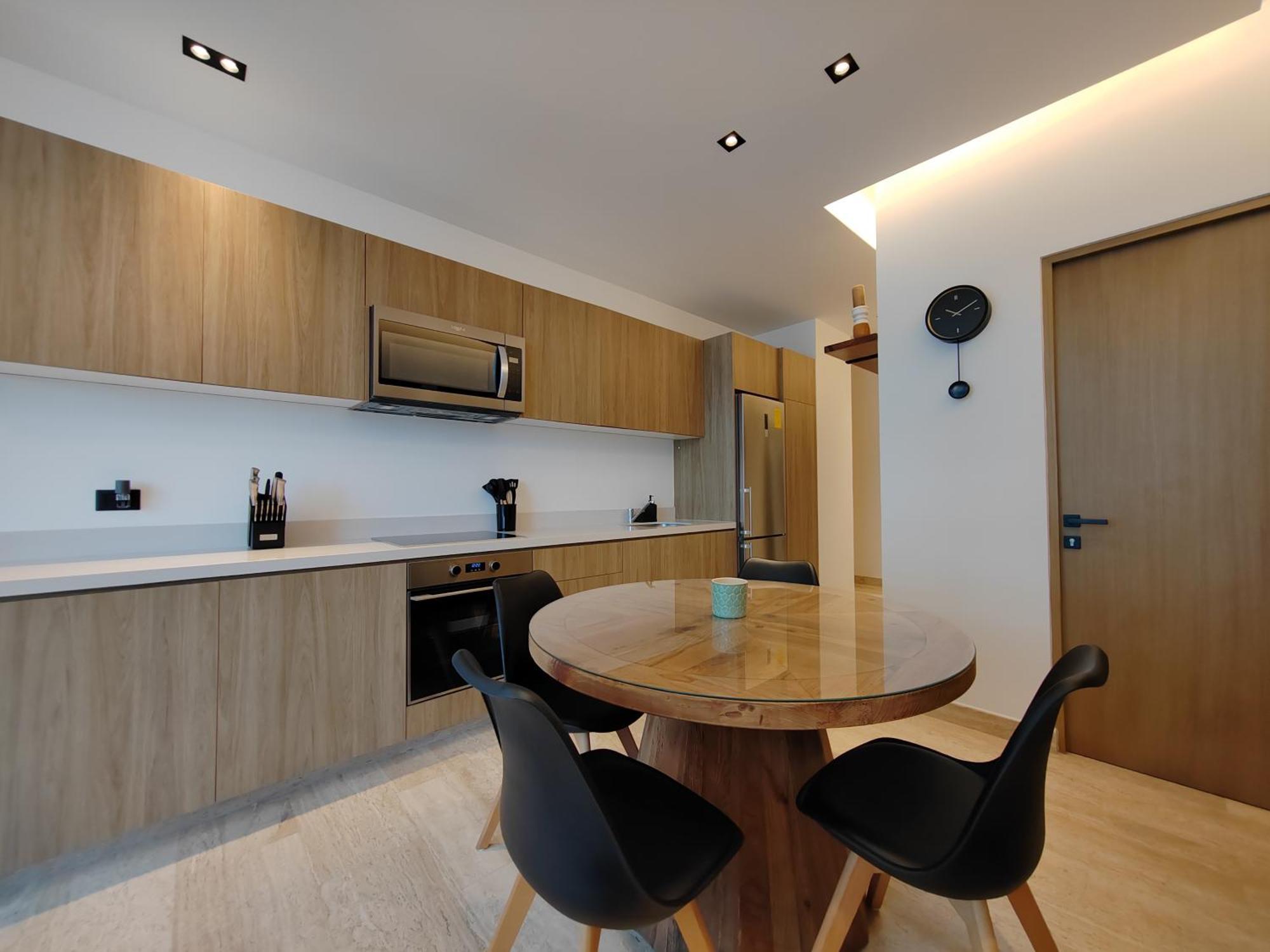 2br Steps Away From 5ta, Pool, Lundry & Gym By Yeah Apartment *