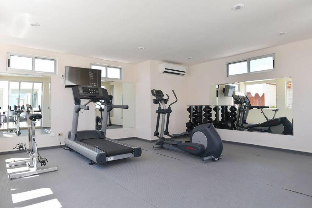 Marea306 Modern Close To The Beaches Apartment