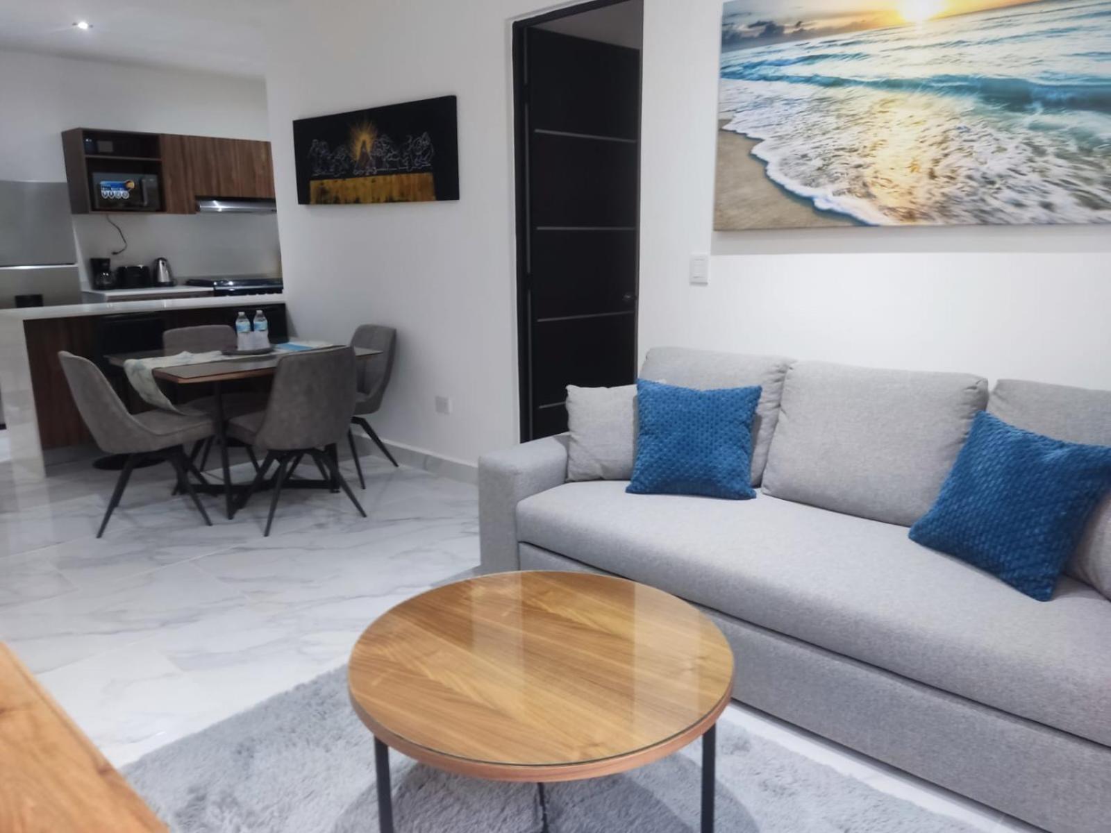 Apartment Moderno 2 En Condominio,
