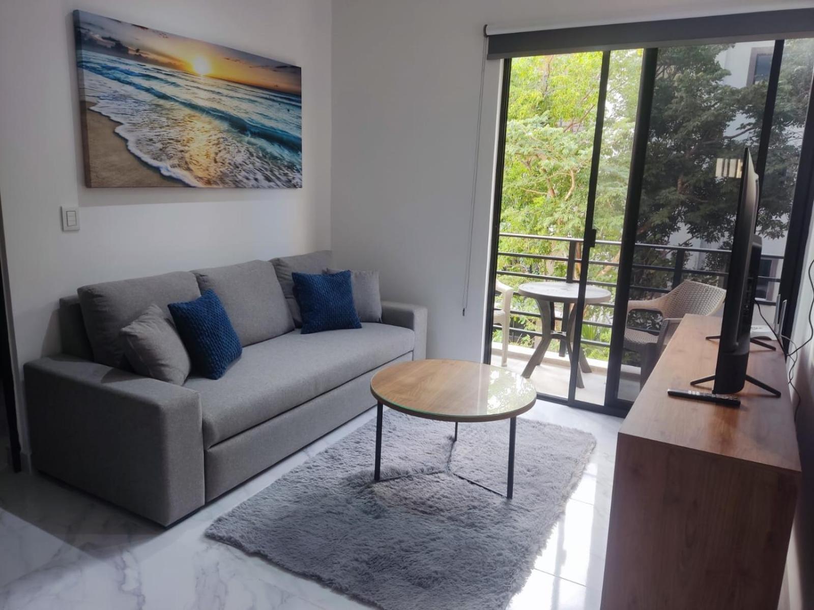 Moderno 2 En Condominio, *