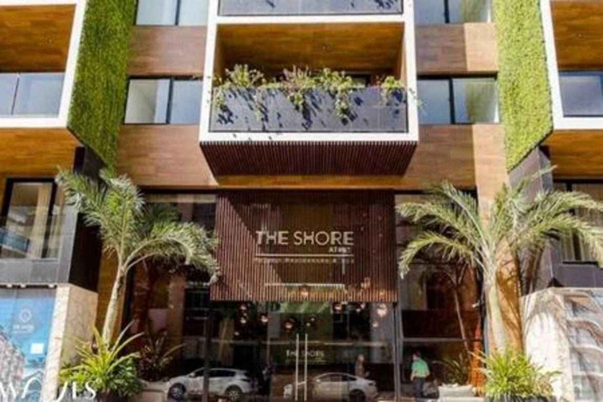 Apartment Luminous 1 Br. Steps Away From The
