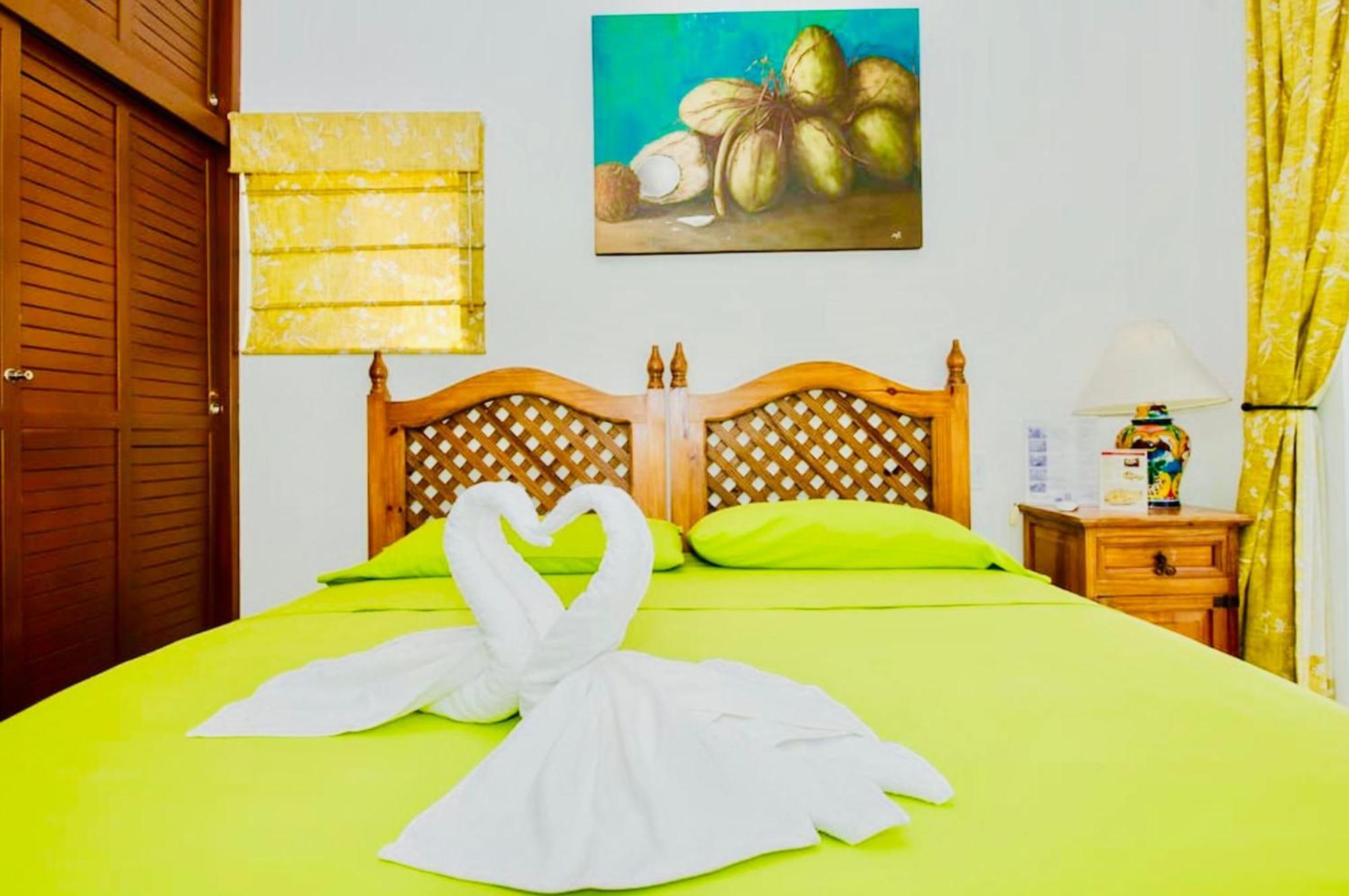 Biệt thự Gorgeous With Pool E7 Playacar Phase 2 Playa del Carmen