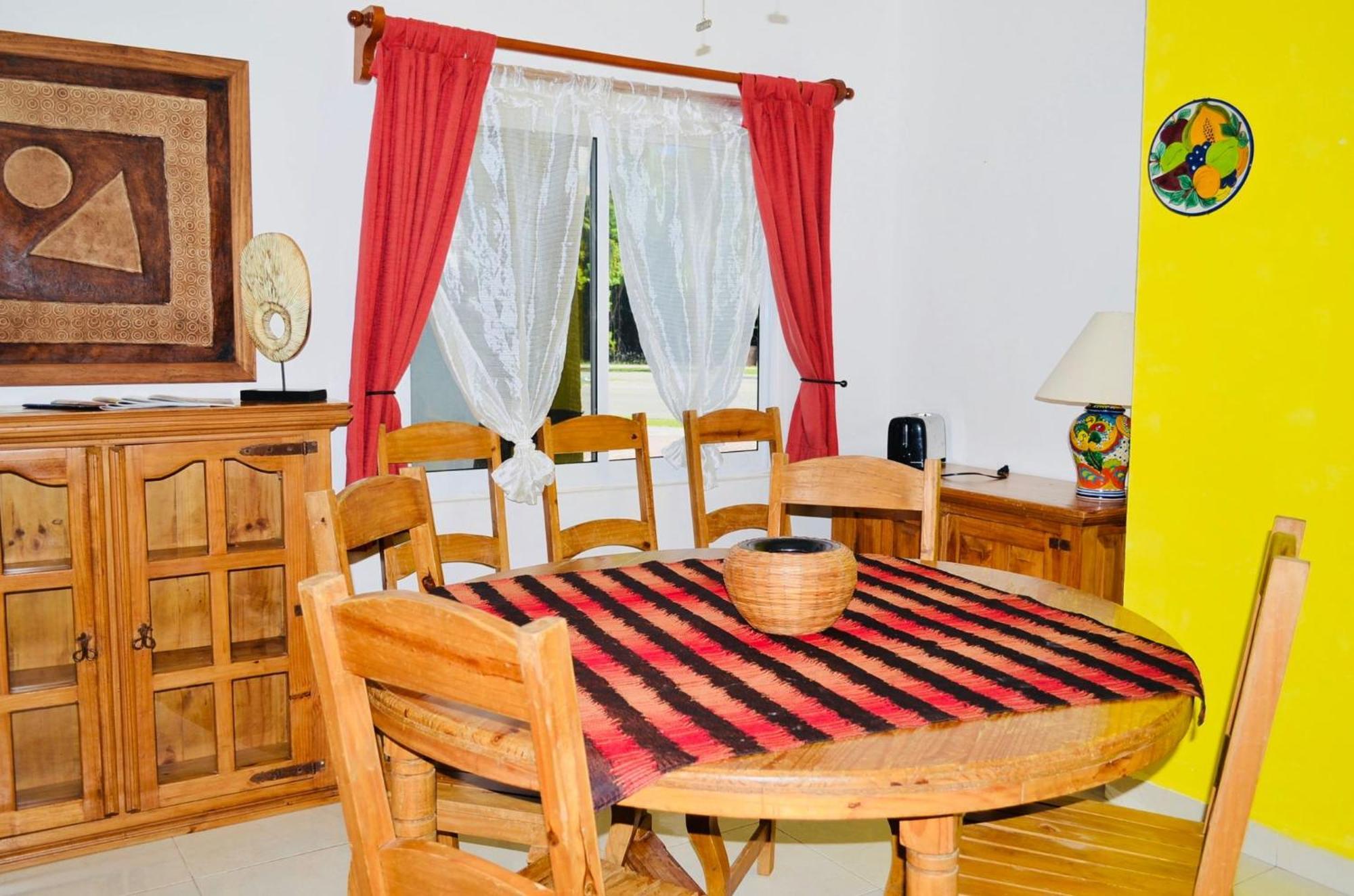 Biệt thự Gorgeous 22 People With Pool Playacar Phase 2 Playa del Carmen