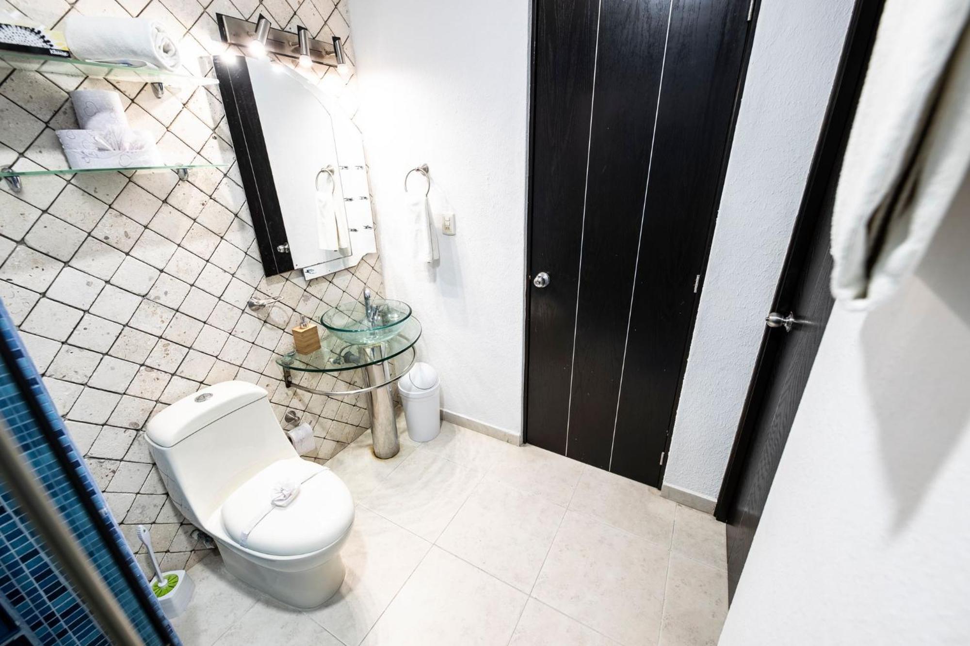 Penthouse At Mamitas Beach, Barbecue, Balcony, Sundeck, Jacuzzi Playa del Carmen