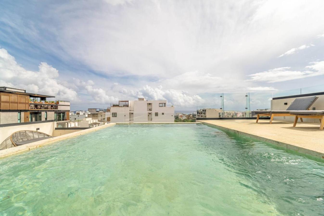 Lux With Rooftop Pool, Walk To And 5th Ave Holiday home Playa del Carmen