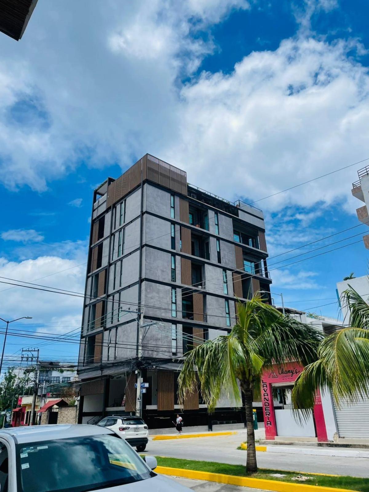 Stylish Condo, 2bdr, Steps To 5th Ave, Close To Beach! Apartment *