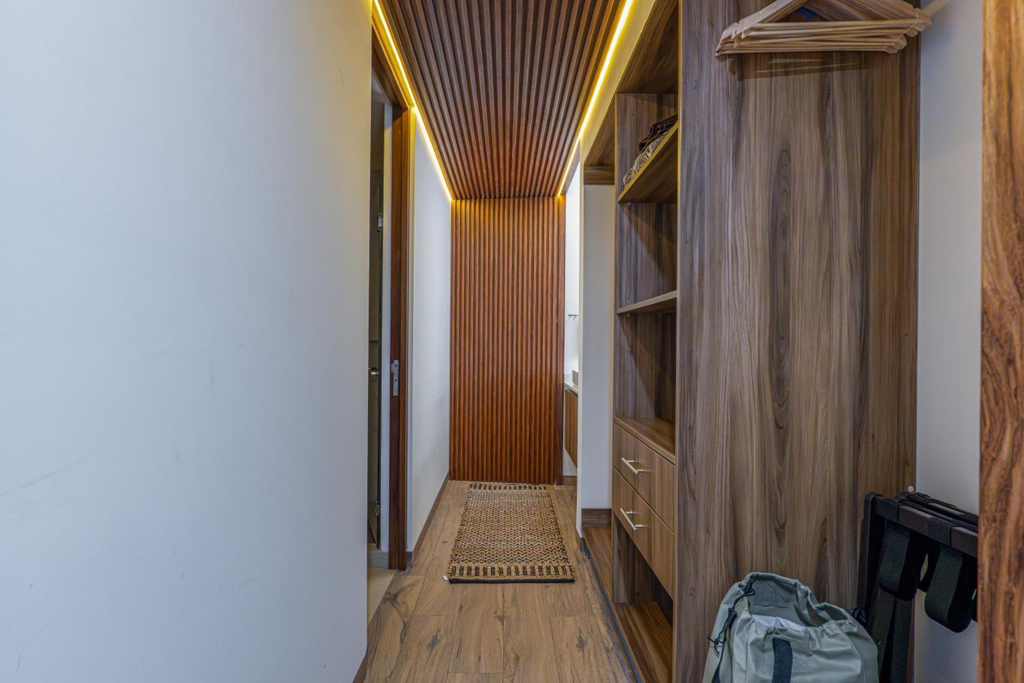 Wooden Retreat Hotel *