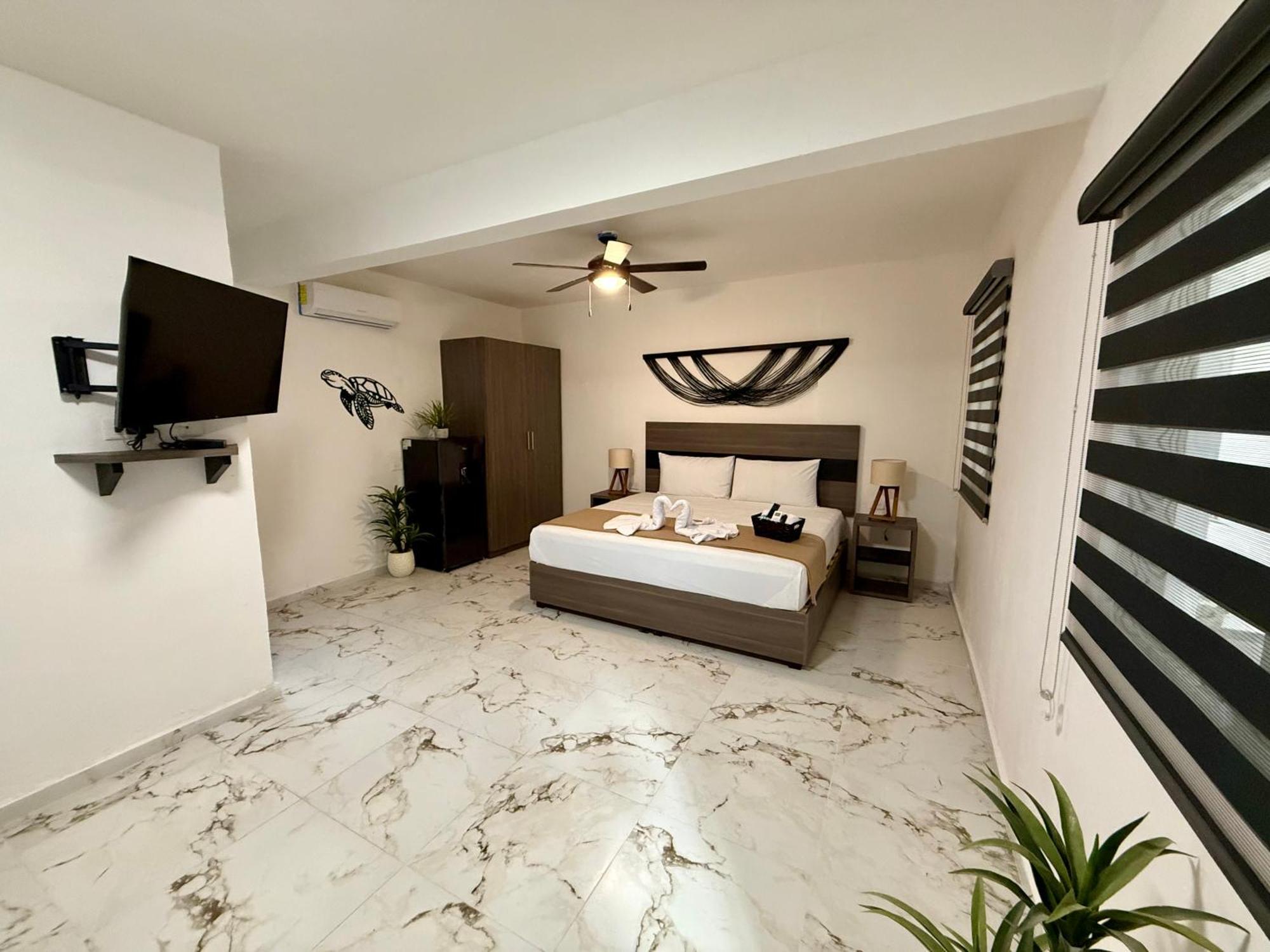 Casa Tortuga 5th Ave Hotel 5*
