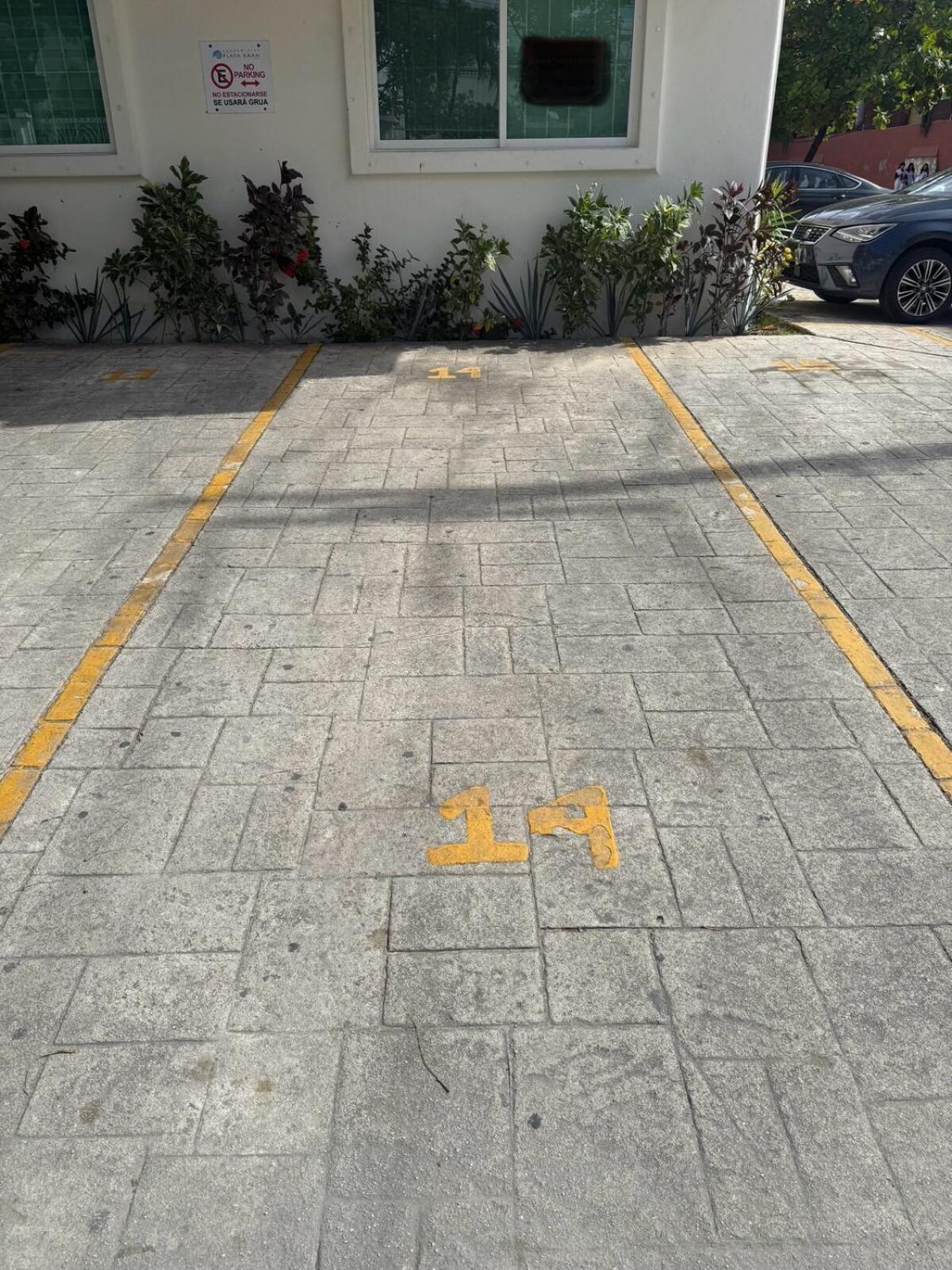 Playa Kaan 14 Location In Apartment *