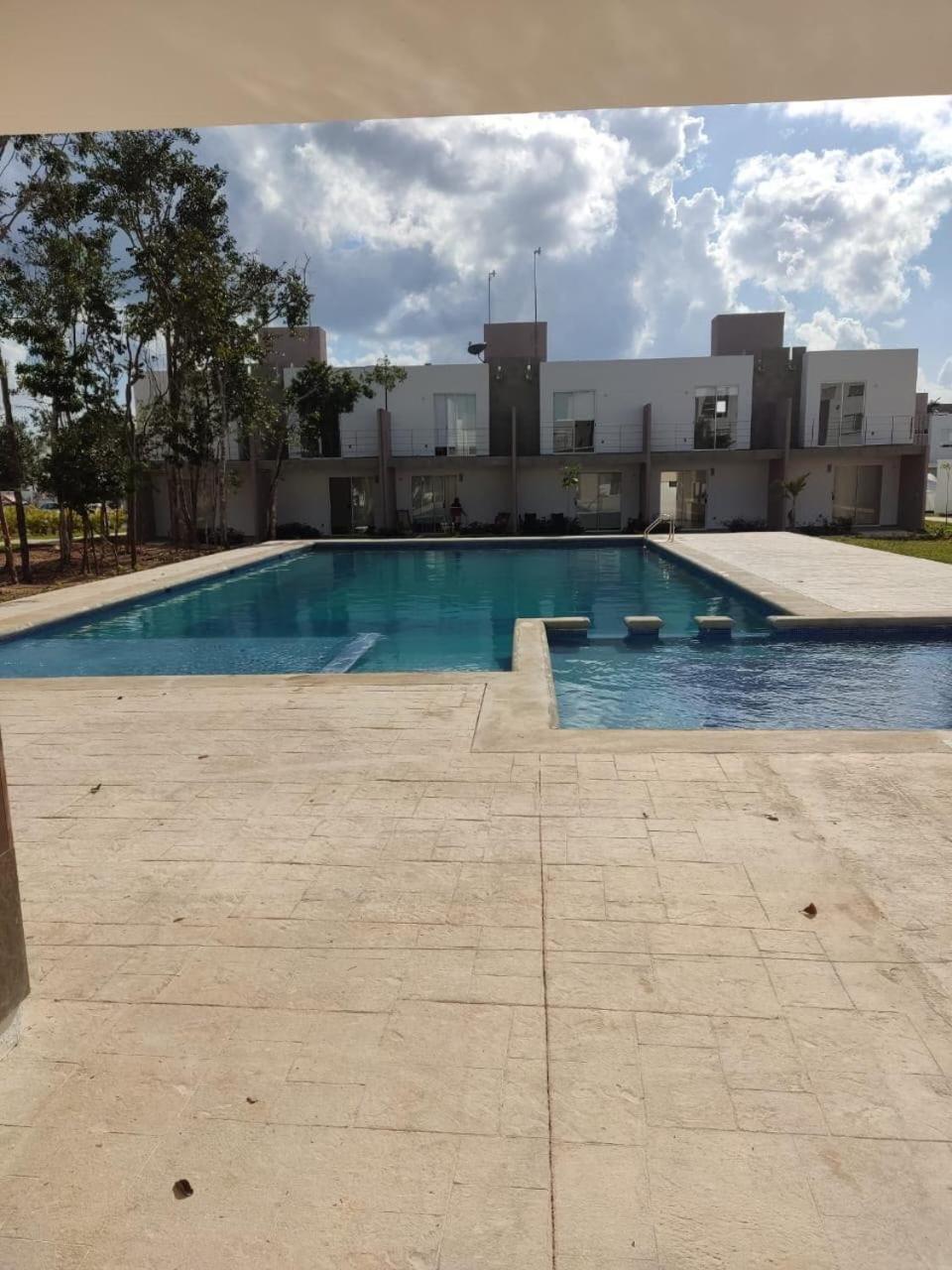 Villa Linda Casa En *