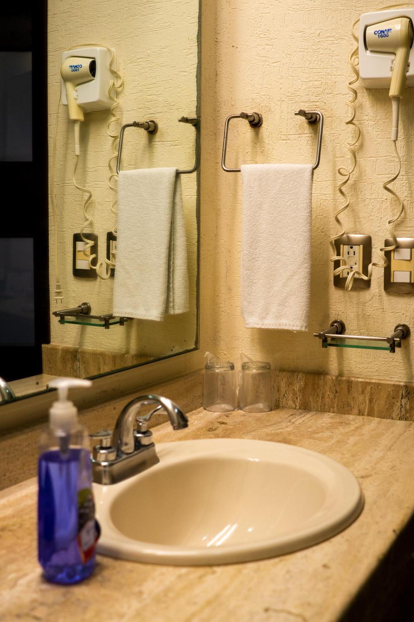 Hotel Sian Kaan 3*
