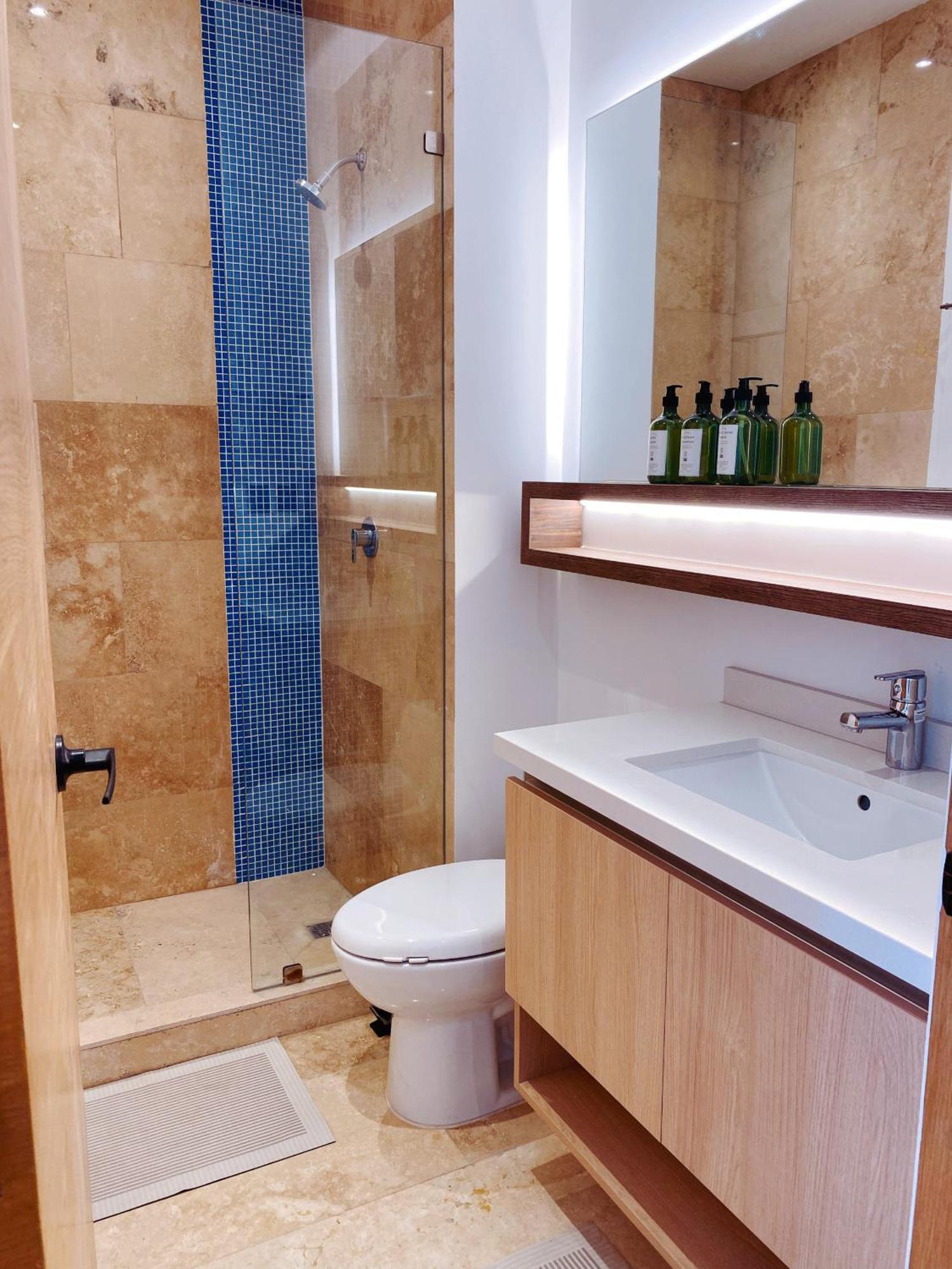 Brand New In 4th Floor With Balcony And Elevator Apartment Playa del Carmen
