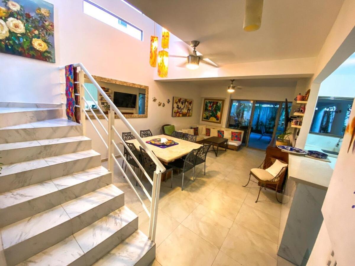 Casa Moorea - Pools & Gym Holiday home *