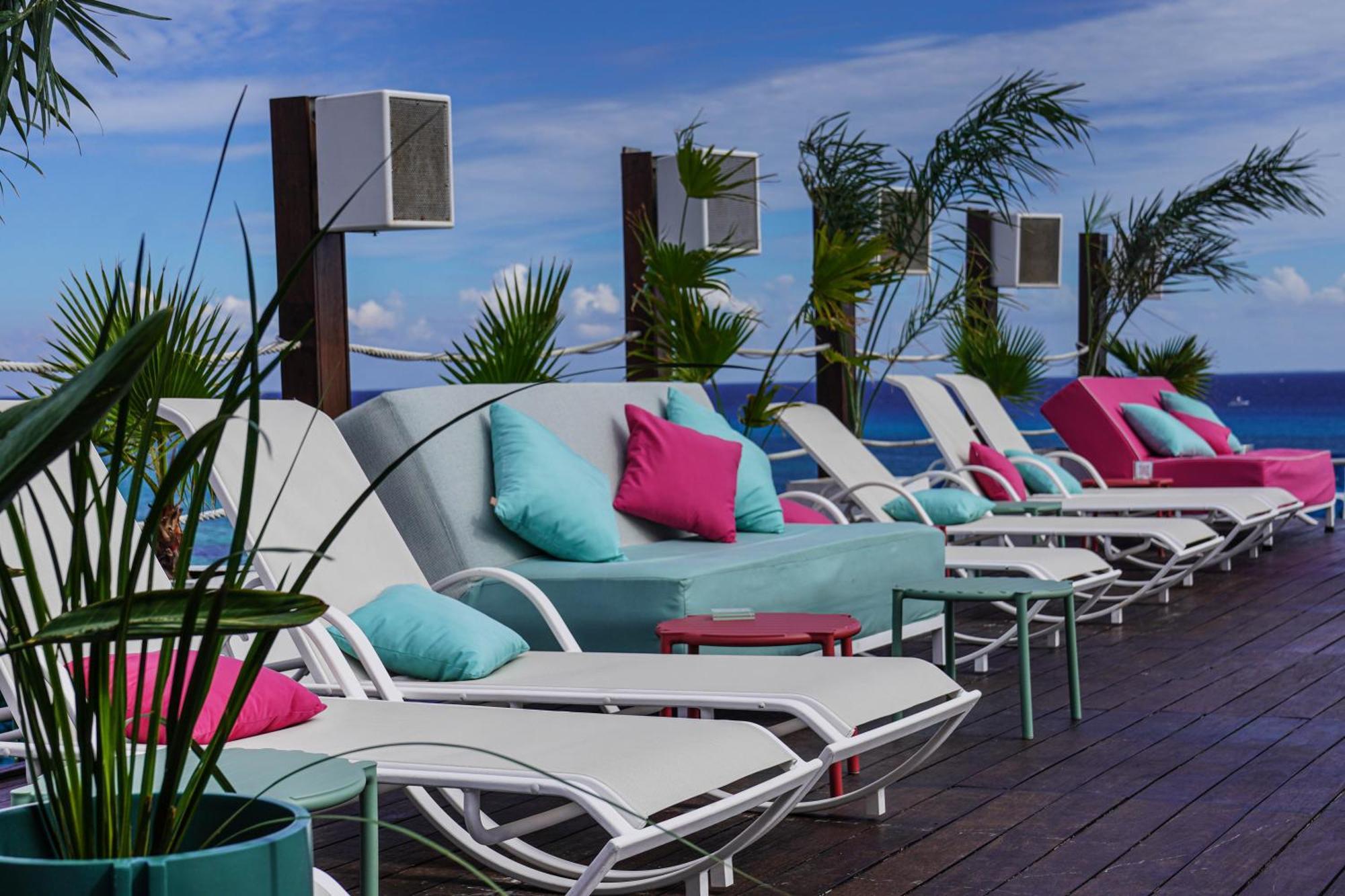 The Carmen - Ocean Front (adults Only) 4*
