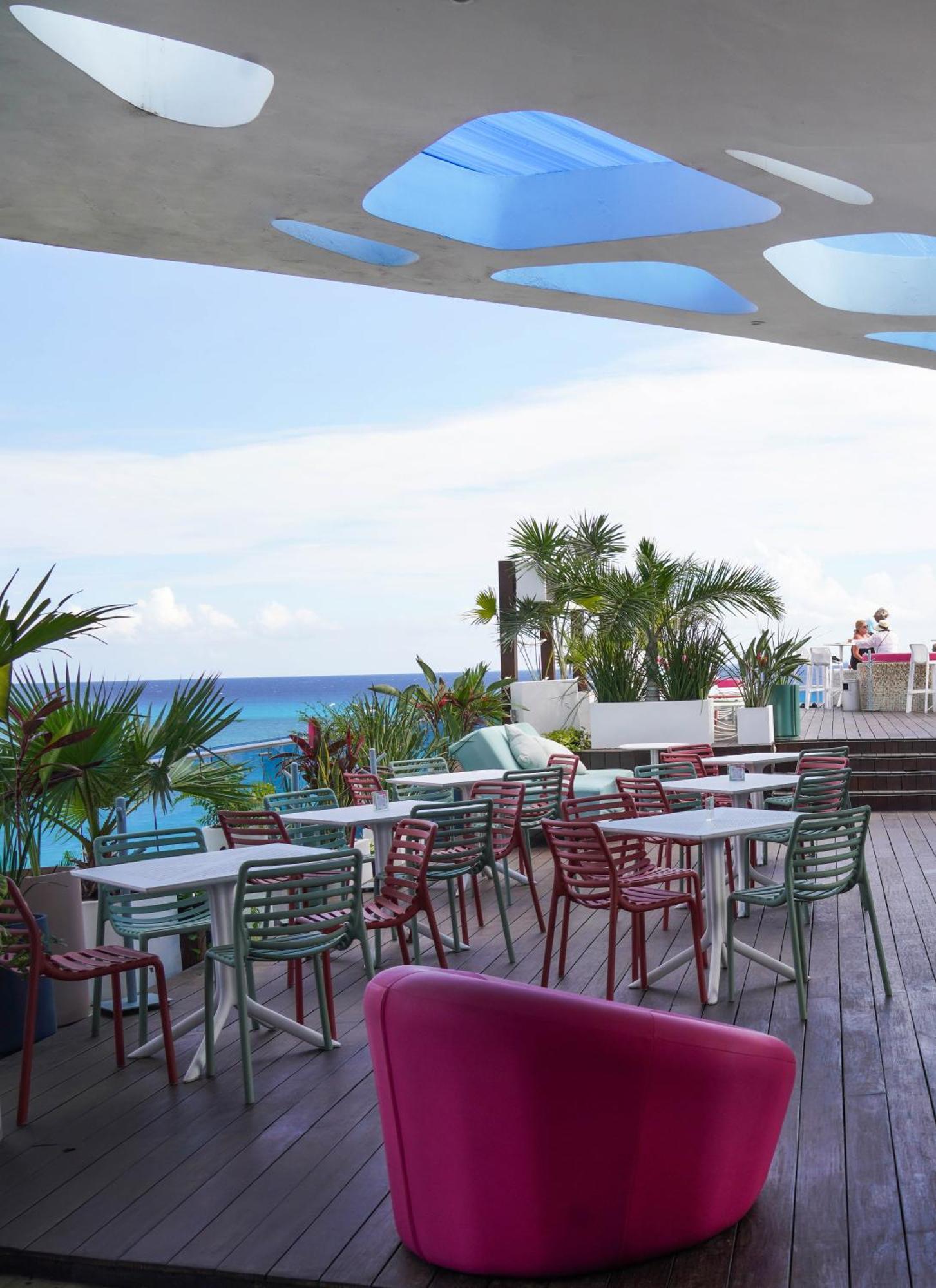 The Carmen - Ocean Front (adults Only)