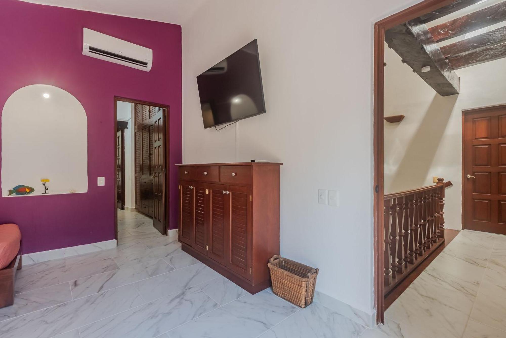 Villa Holiday, Weekly Monthly Discount Private Pool, Bbq, Family Friendly Villa *