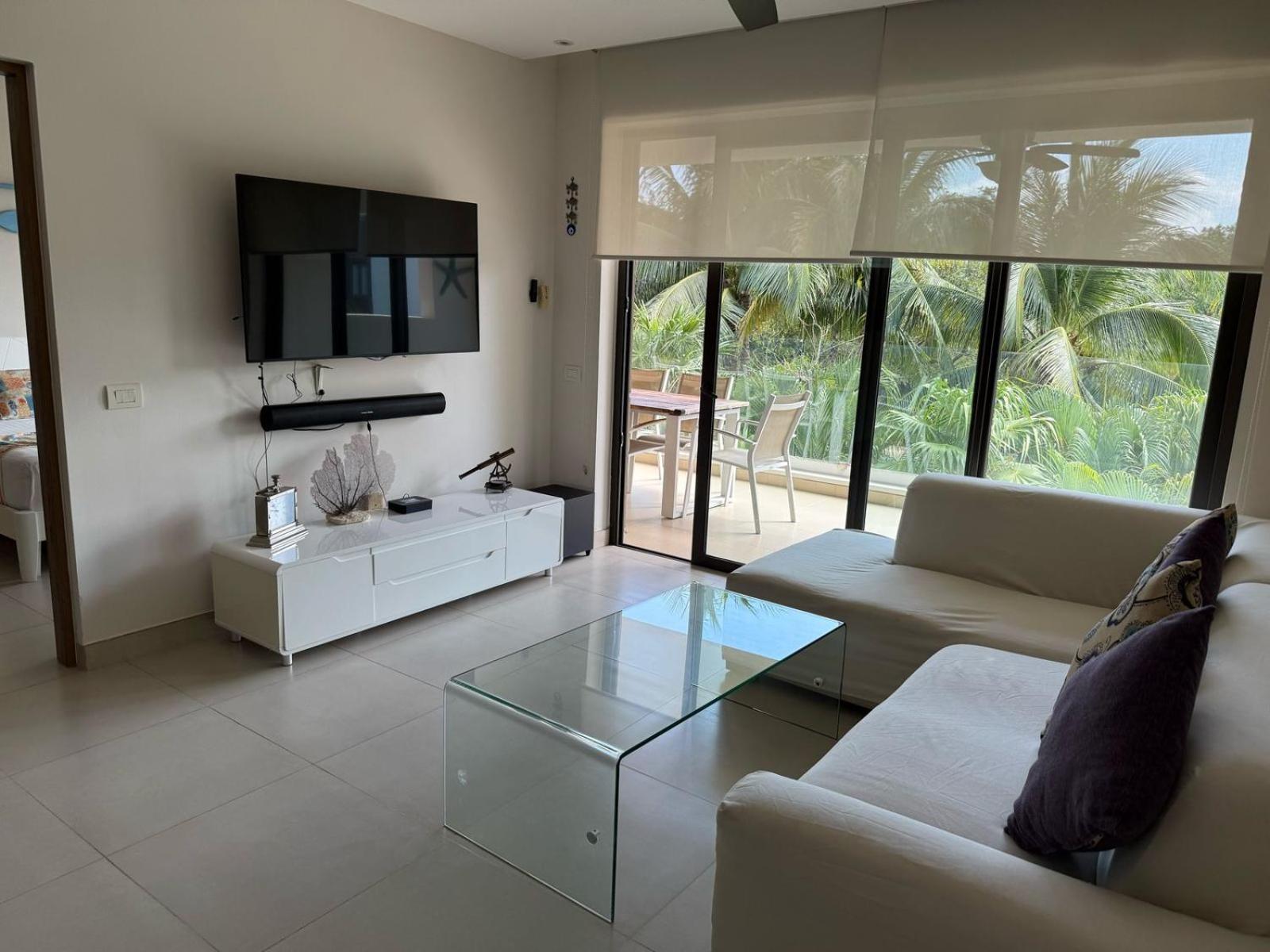 In With Private * Playa del Carmen