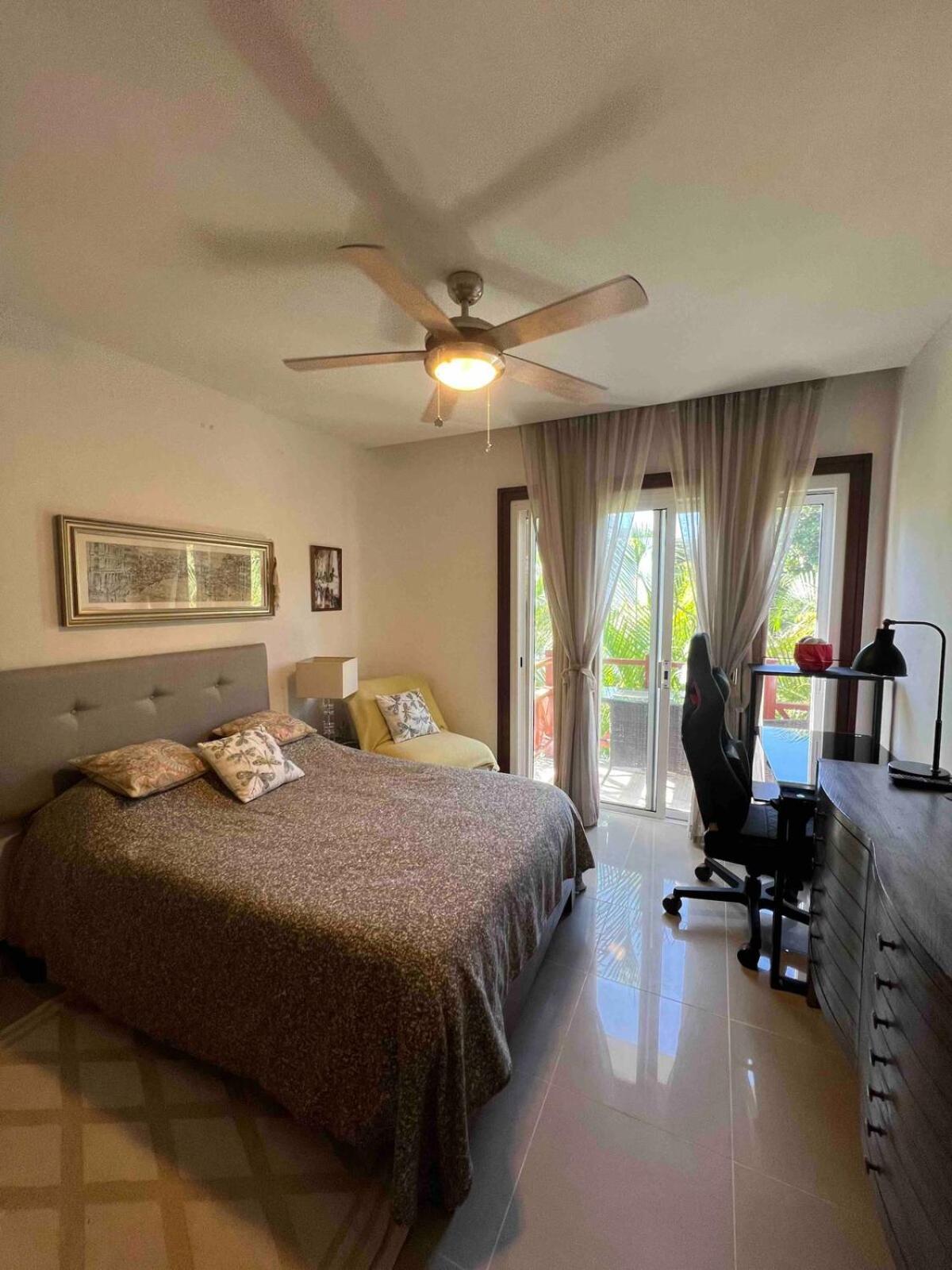 Apartment Quiet 3 Bedrooms, 2 Swimming Pools, 5th Avenue, The Sea Is Nearby!