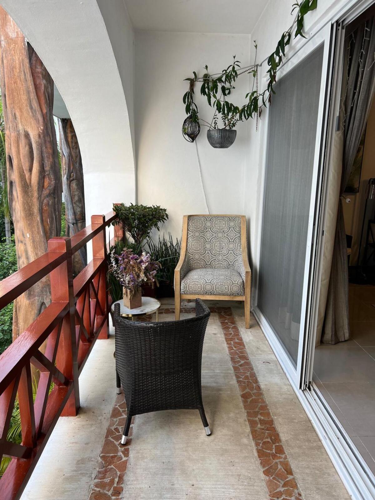Quiet 3 Bedrooms, 2 Swimming Pools, 5th Avenue, The Sea Is Nearby! * Playa del Carmen