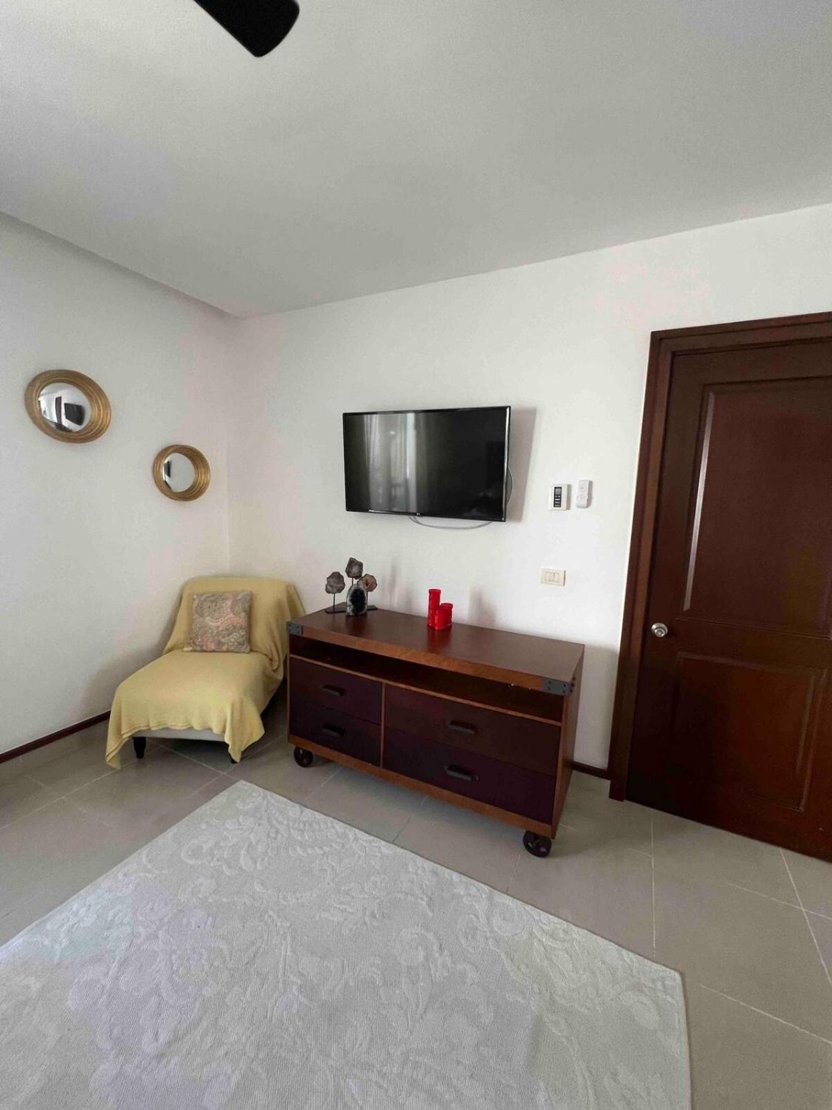 Apartment Quiet 3 Bedrooms, 2 Swimming Pools, 5th Avenue, The Sea Is Nearby! Playa del Carmen